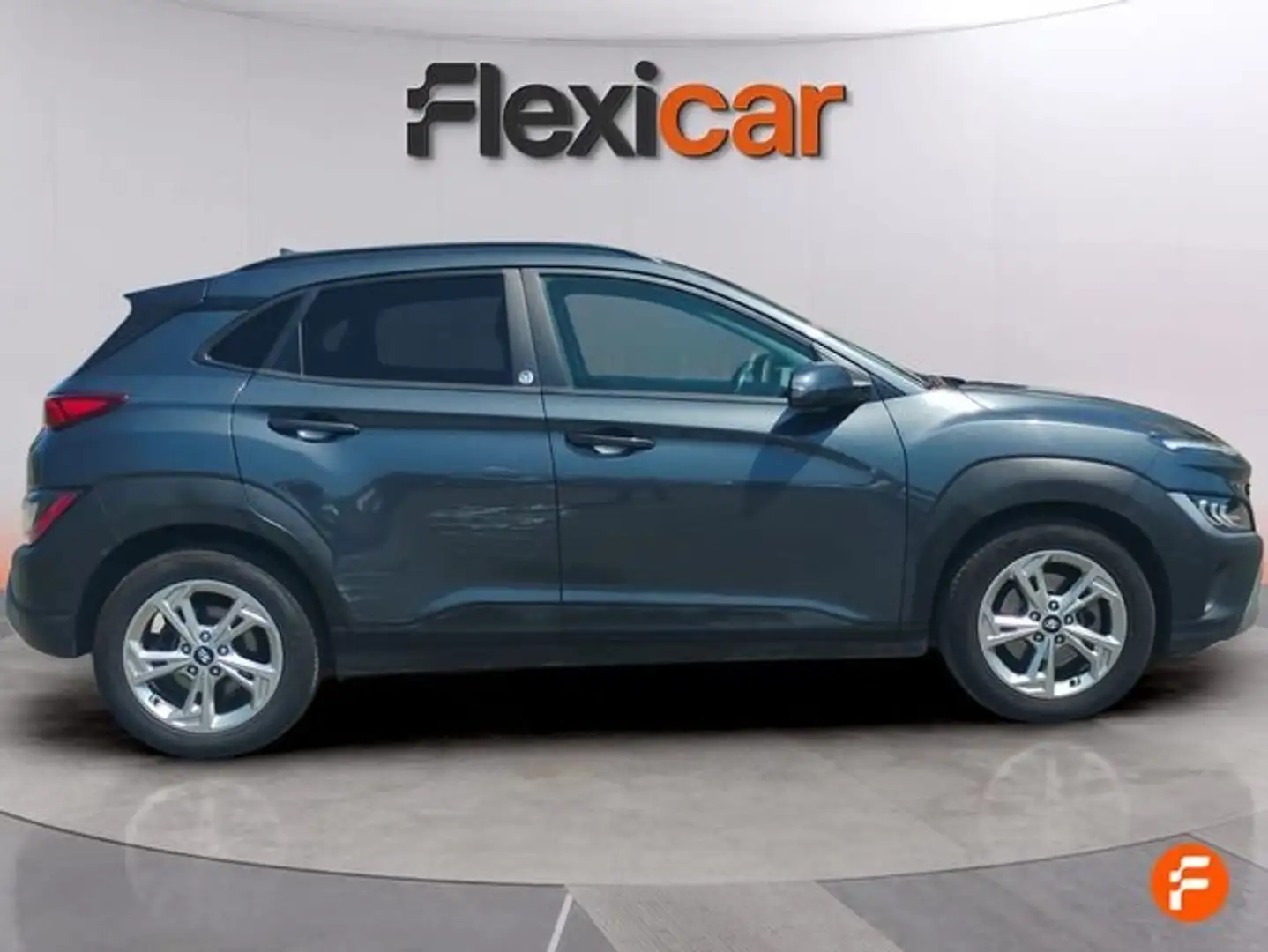 Hyundai KONA 1.0 TGDI Klass 4x2 Gris - 2