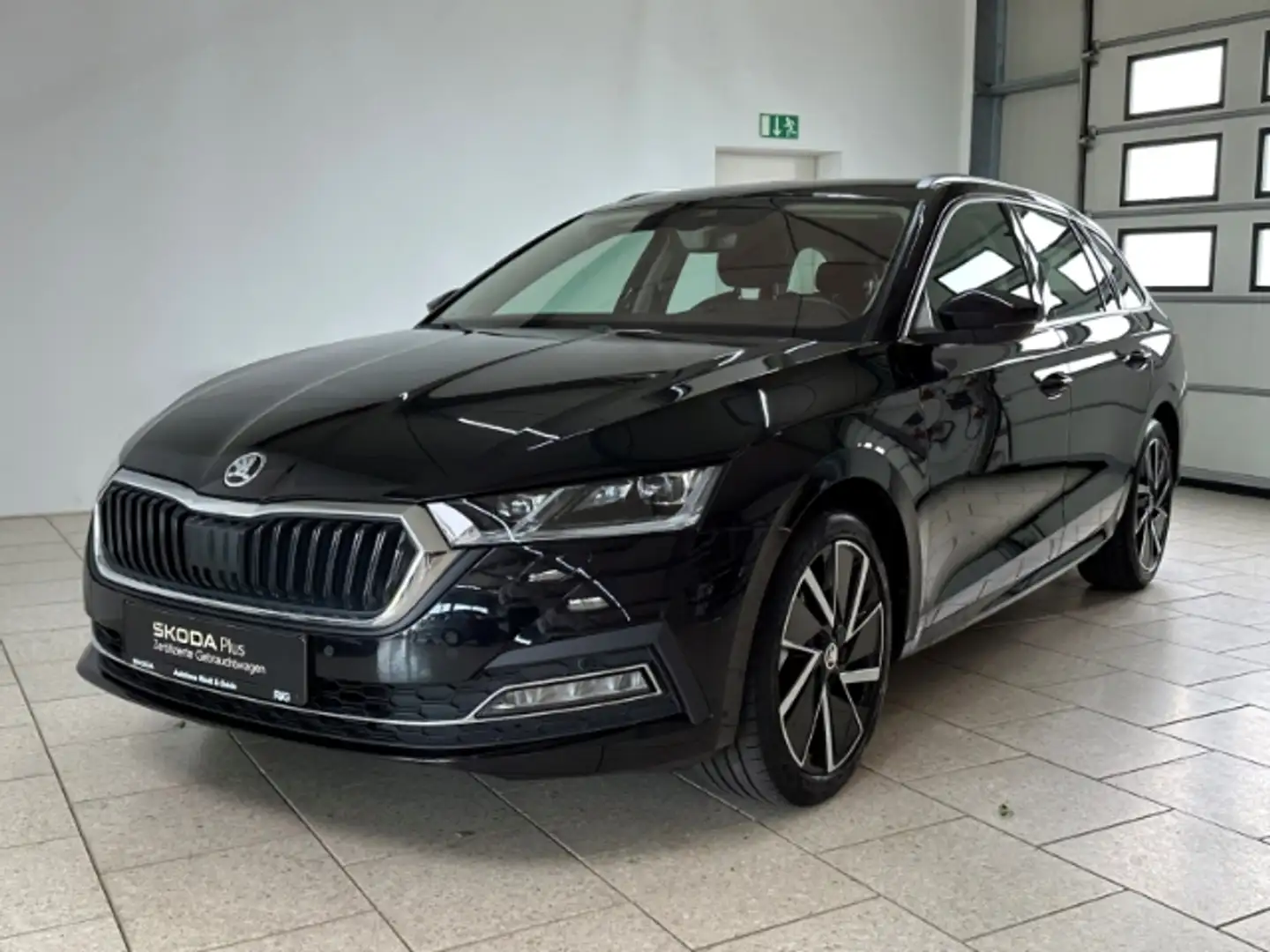 Skoda Octavia Combi Style 1.5 TSI ACT e-TEC Navi ACC  e-Sitze Schwarz - 2