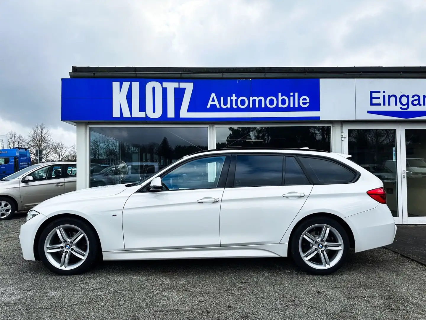 BMW 318 Baureihe 3 Touring 318 d M Sport Blanc - 2