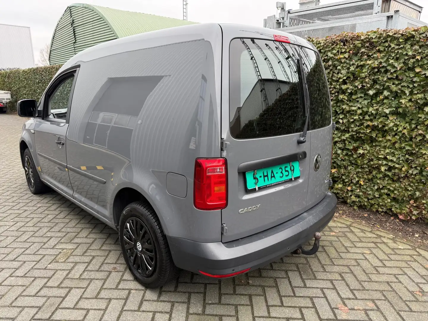 Volkswagen Caddy 1.4 TSI 125pk benzine Gris - 2
