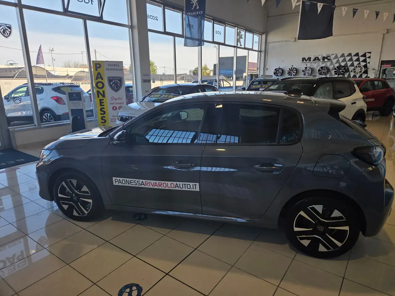 Peugeot 208 208 ALLURE 100 CV NAVIGATORE E VISION PACK 2