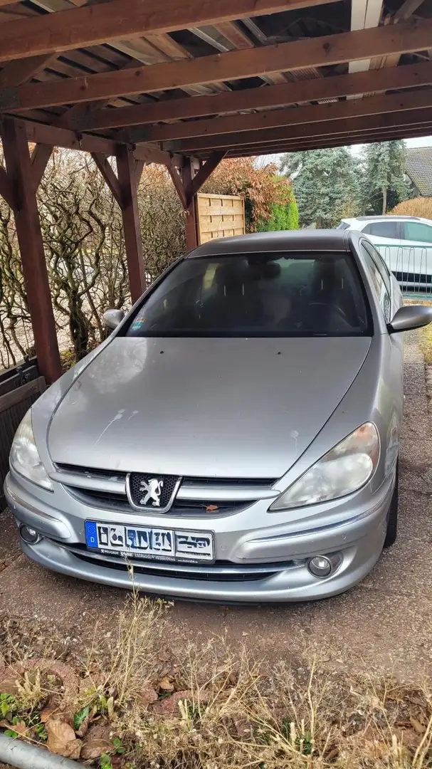 Peugeot 607 V6 HDI 205 Premium Silber - 1