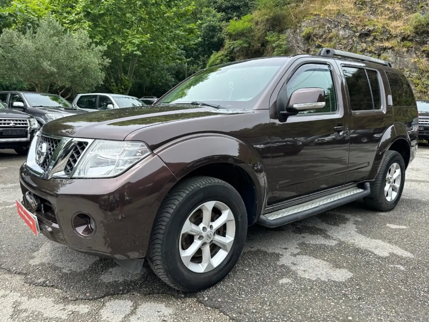 Nissan Pathfinder 2.5dCi SE Beige - 2