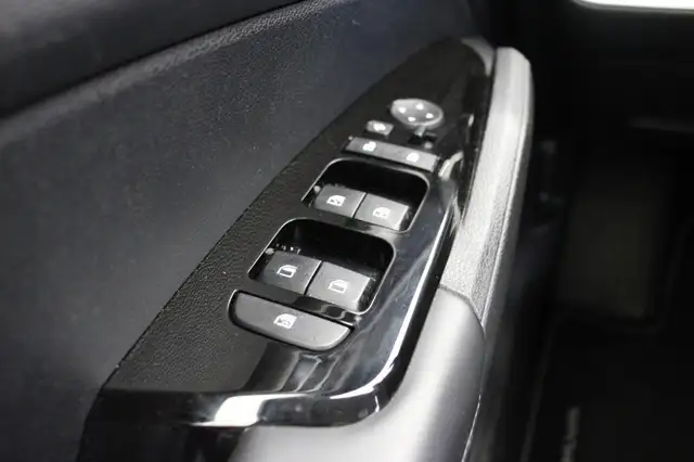 Kia Sportage view 29