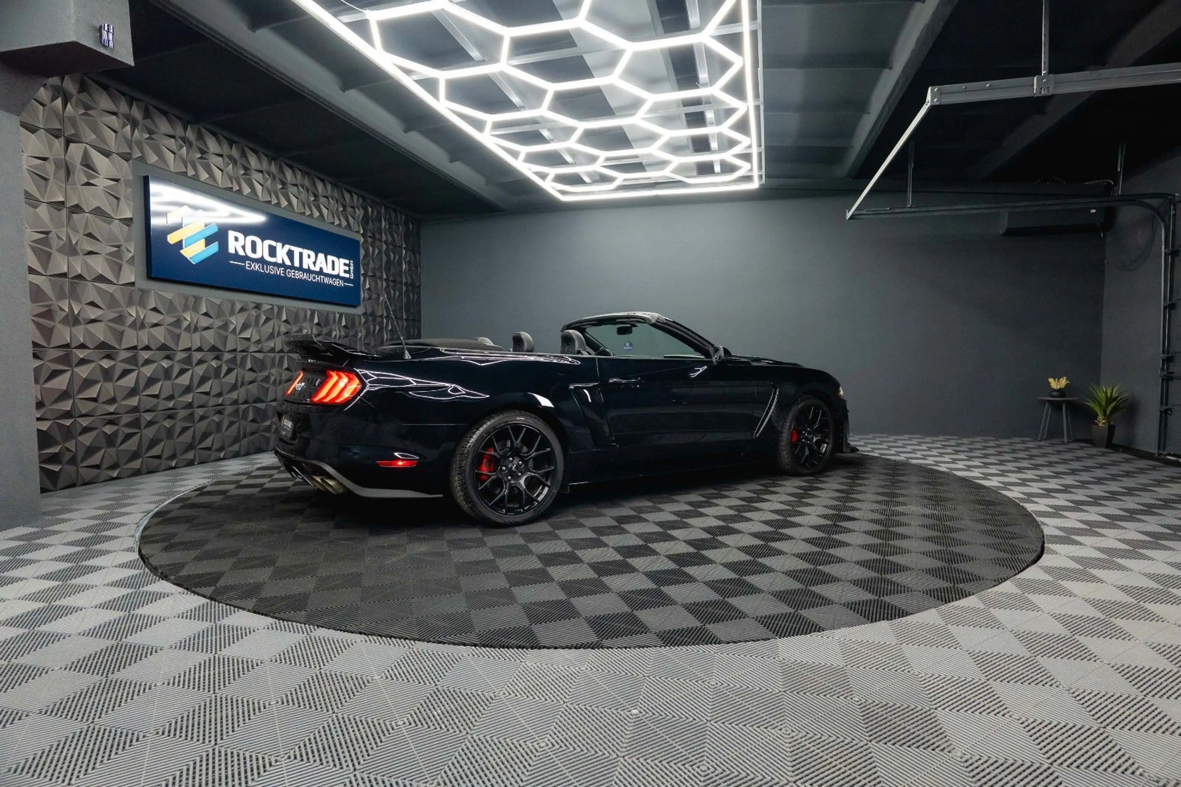Ford Mustang Shelby GT 500 5.0 V8 PREMIUM Performance — photo 14