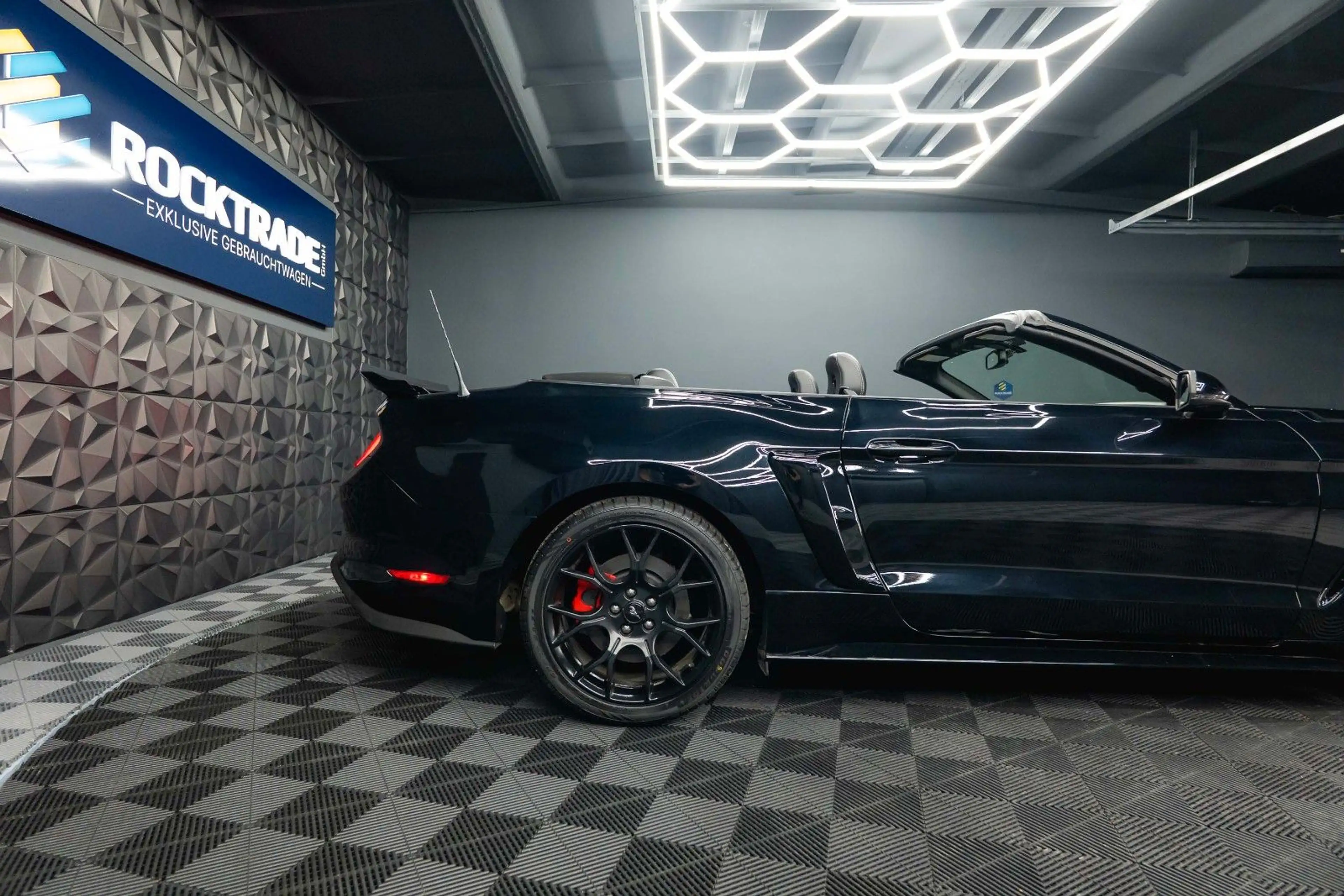 Ford Mustang Shelby GT 500 5.0 V8 PREMIUM Performance — photo 11