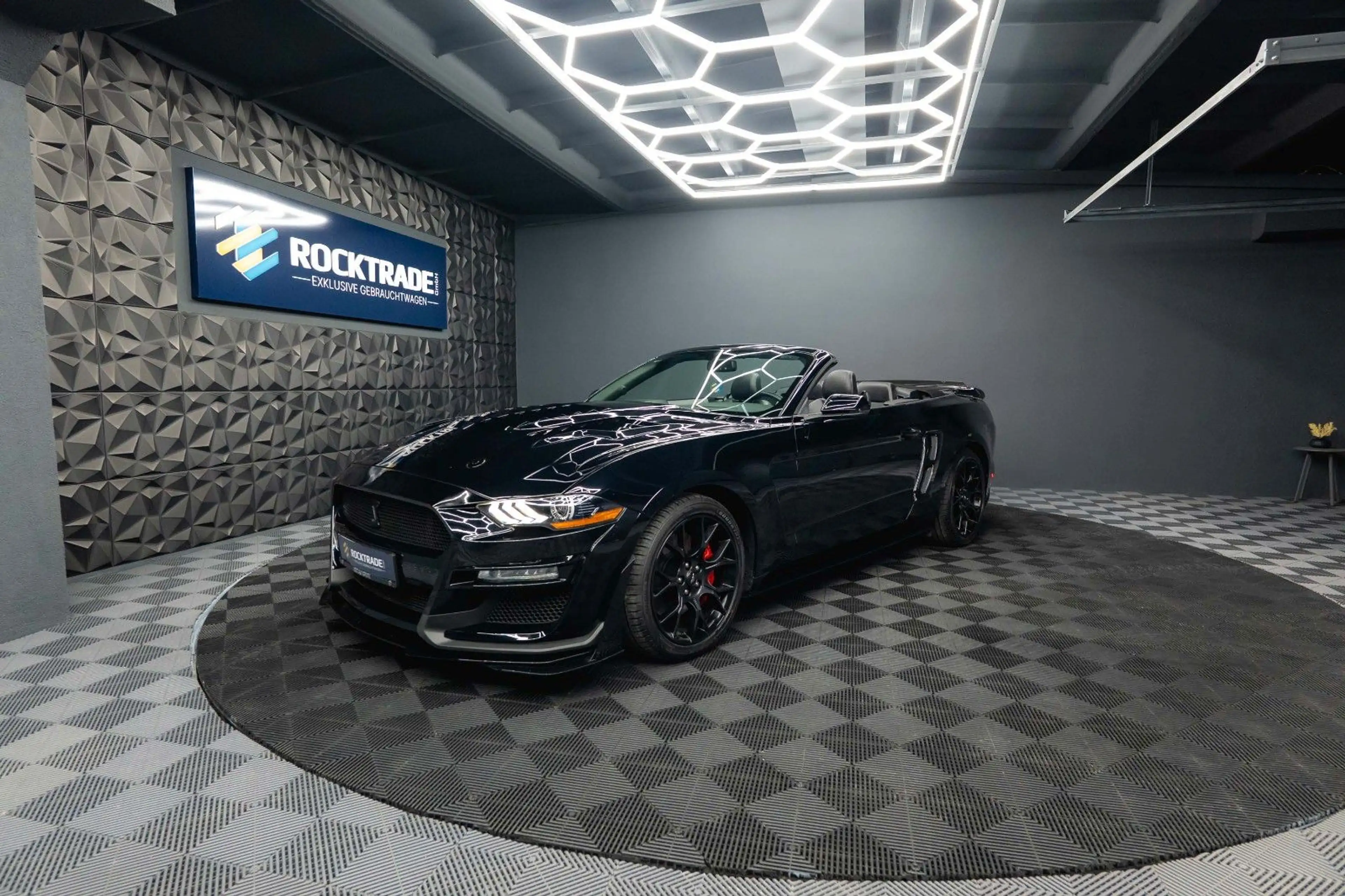 Ford Mustang Shelby GT 500 5.0 V8 PREMIUM Performance — photo 2