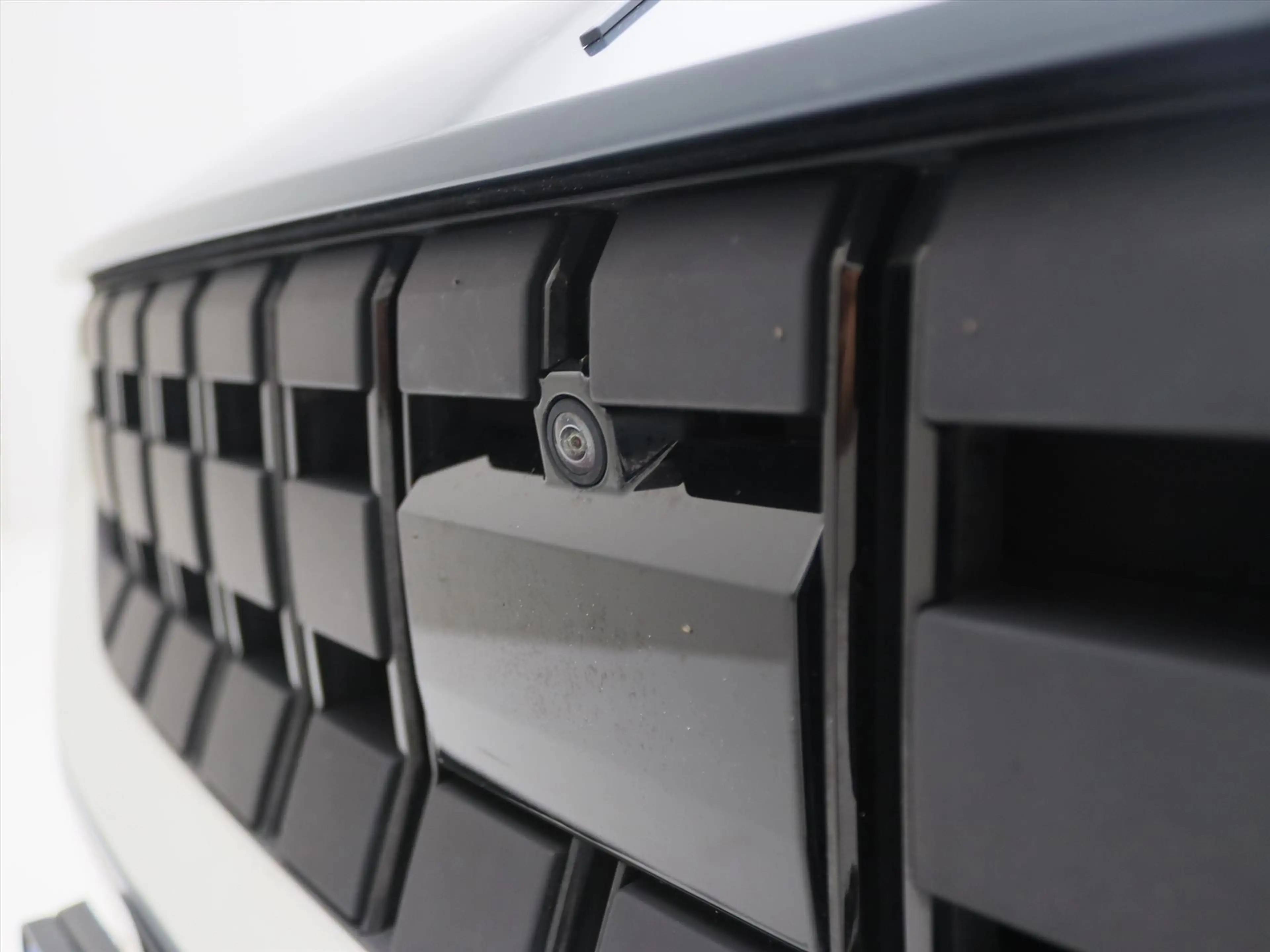 Polestar 2 170kW 231pk Long Range Single Motor 92% SoH [ WARM — photo 44
