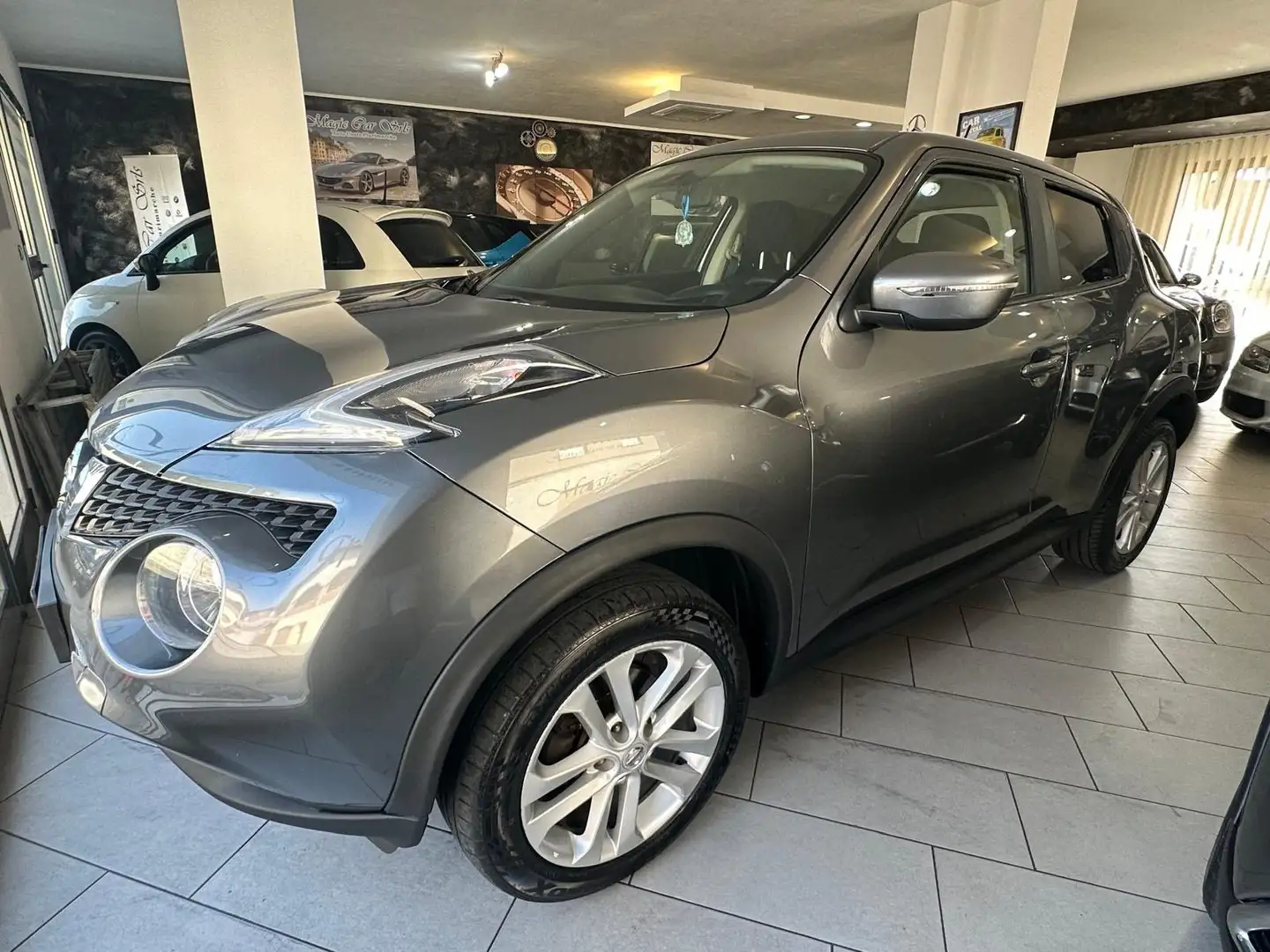 Nissan Juke Juke I 2015 1.5 dci Tekna 110cv E6 Grigio - 2