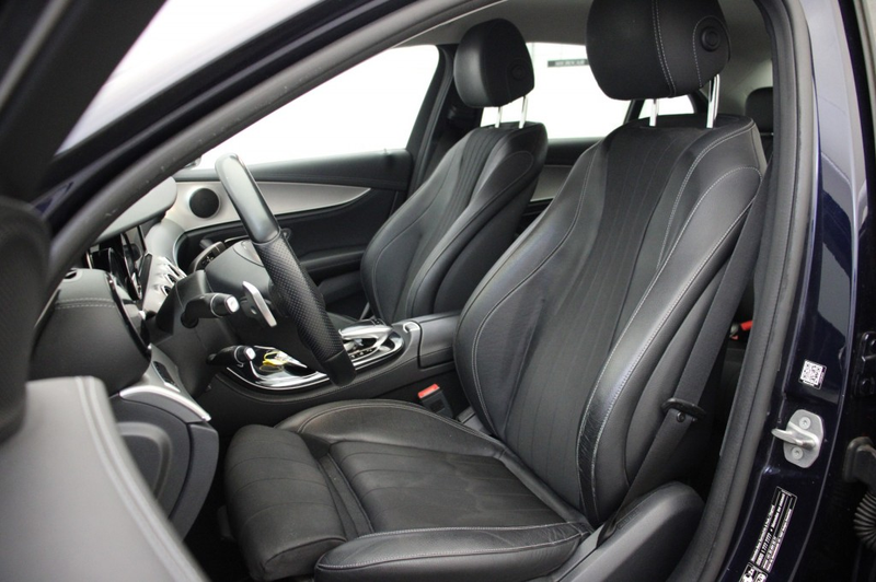 Mercedes-Benz E 350 Sedan e Lease Edition - Carplay, Camera, Half Leer — photo 10