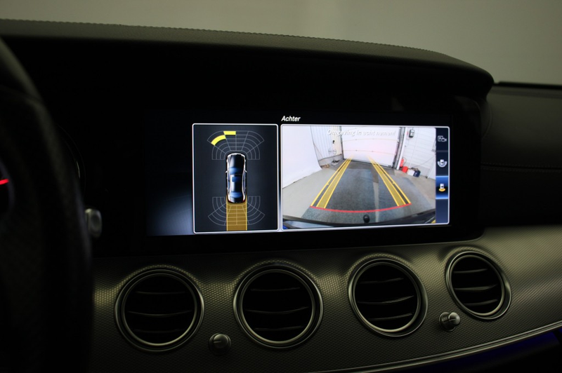 Mercedes-Benz E 350 Sedan e Lease Edition - Carplay, Camera, Half Leer — photo 6