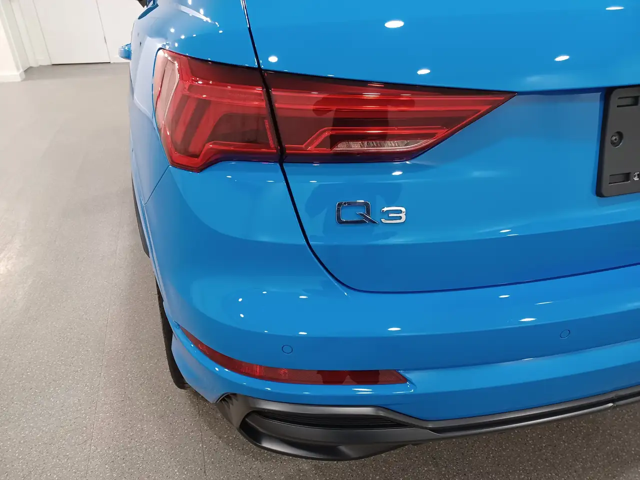 Audi Q3 снимка Audi Q3