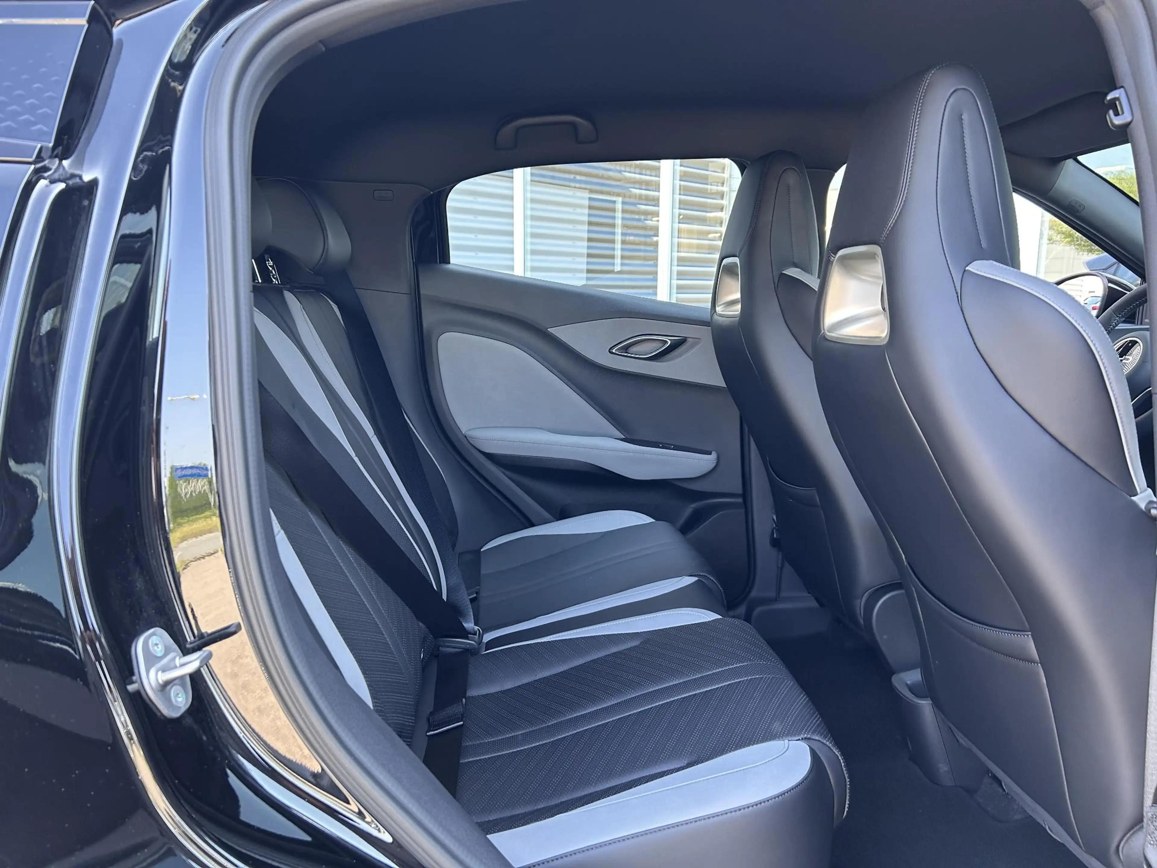 BYD Dolphin Surf Comfort 43 kWh — photo 7