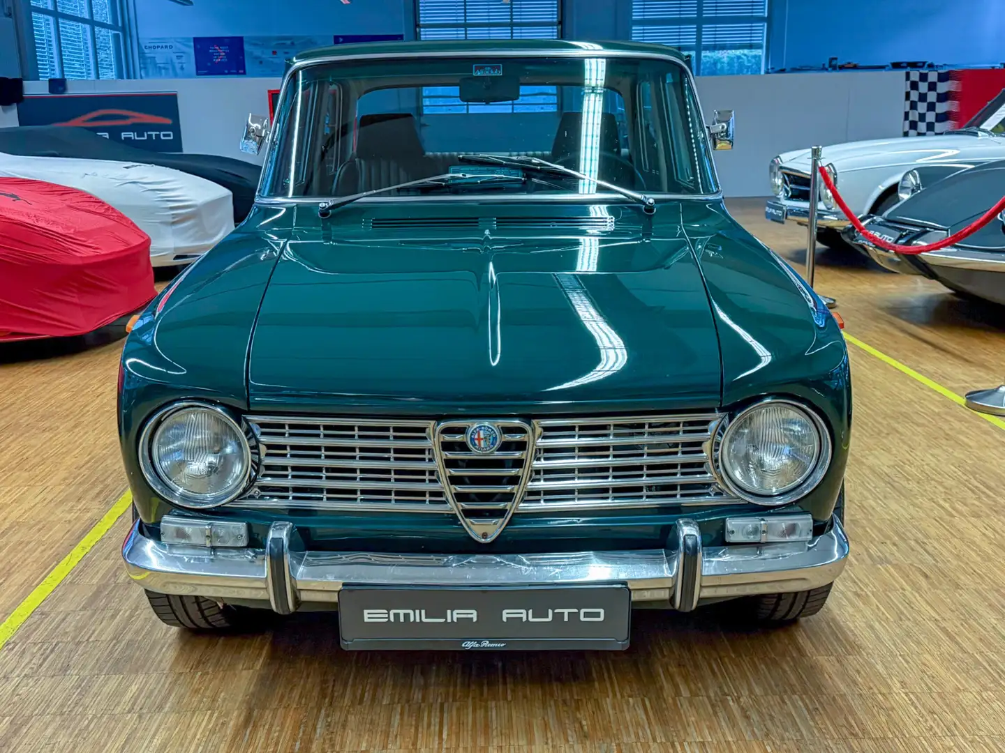 Alfa Romeo Giulia 1300TI Top-Zustand Green - 2