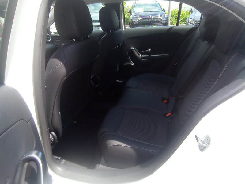 Mercedes-Benz A 180 Progressive LED — photo 15