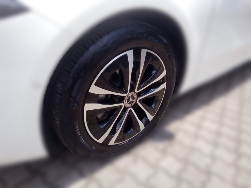 Mercedes-Benz A 180 Progressive LED — photo 8