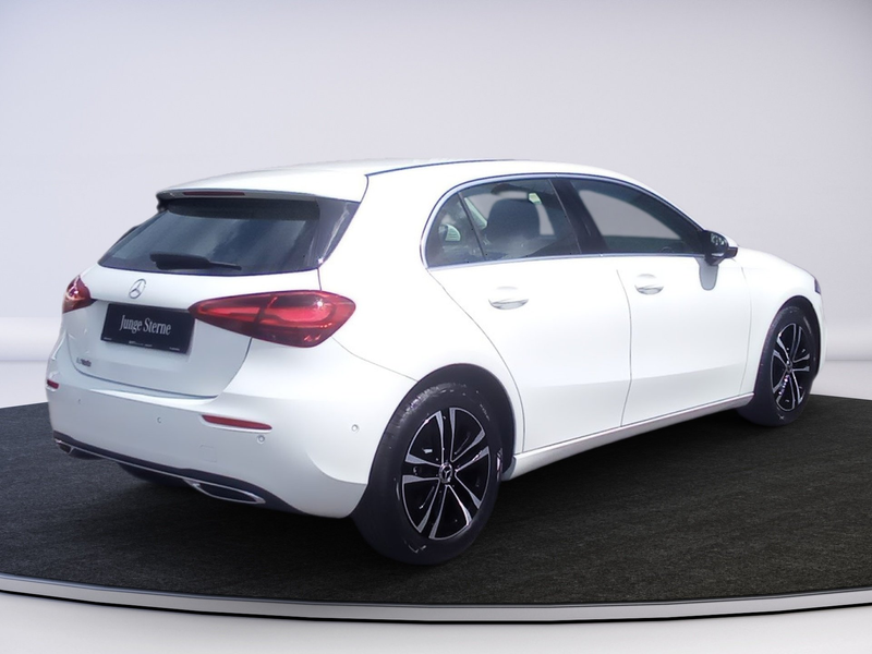 Mercedes-Benz A 180 Progressive LED — photo 6