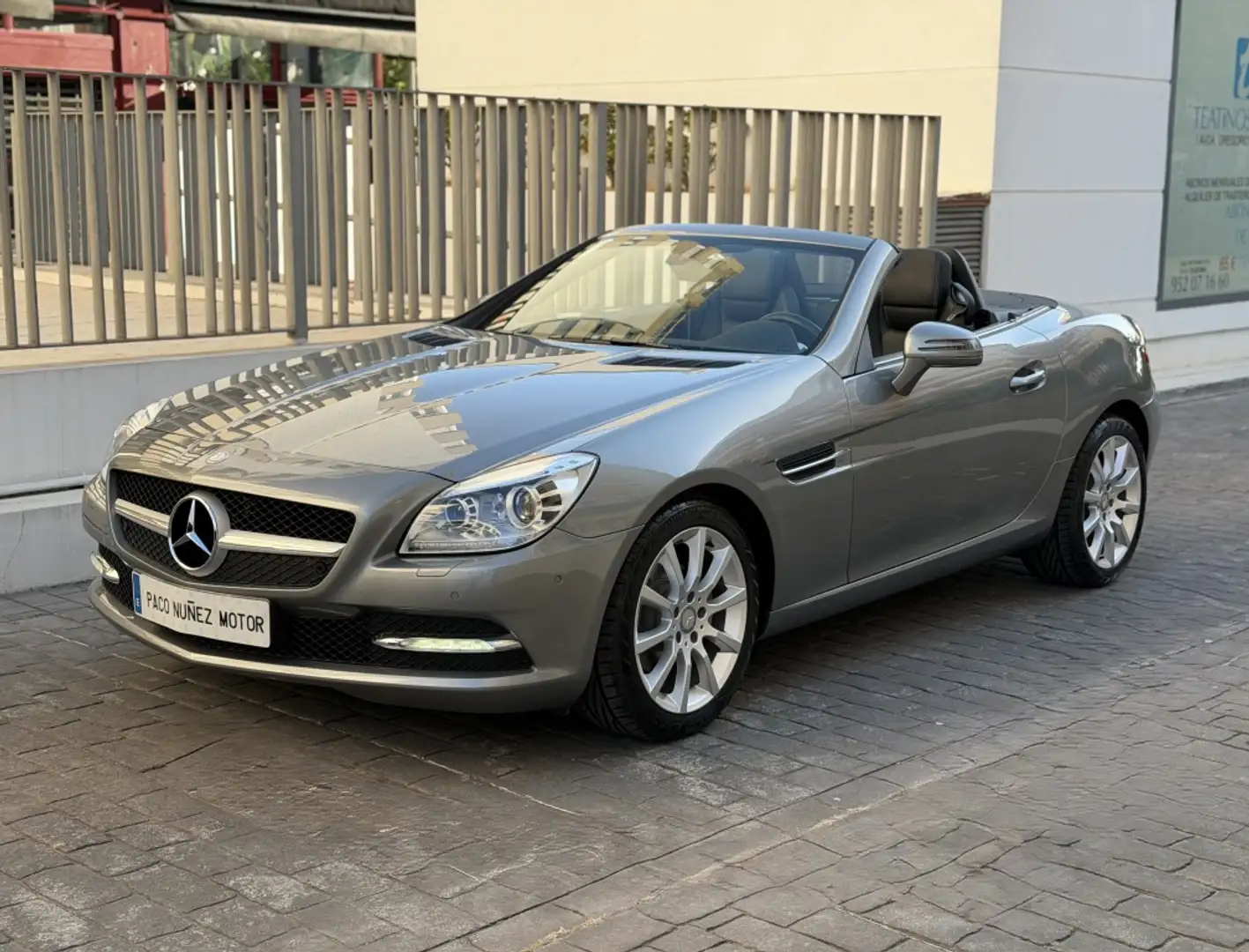 Mercedes-Benz SLK 200 BE Gris - 1