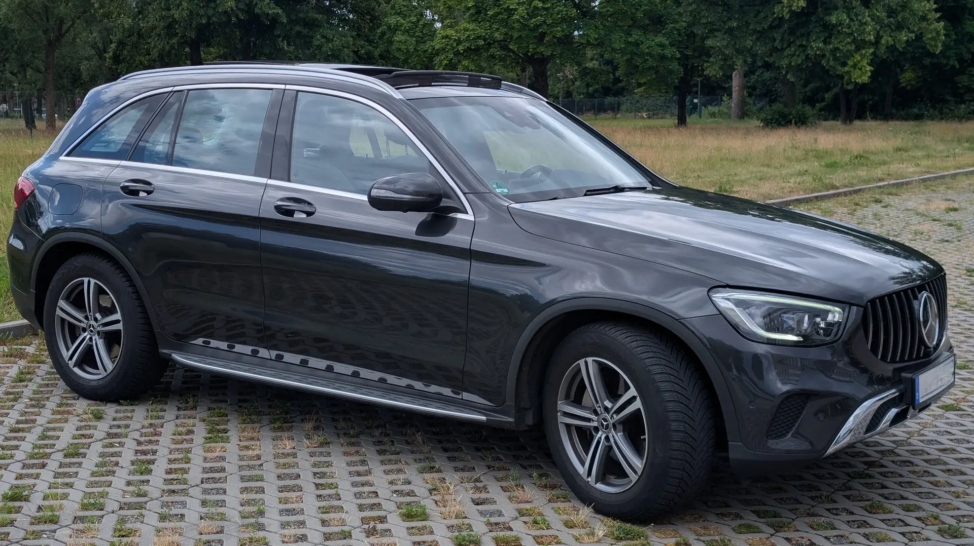 Mercedes-Benz GLC 300 GLC 300 4Matic 9G-TRONIC Exclusive Gris - 1