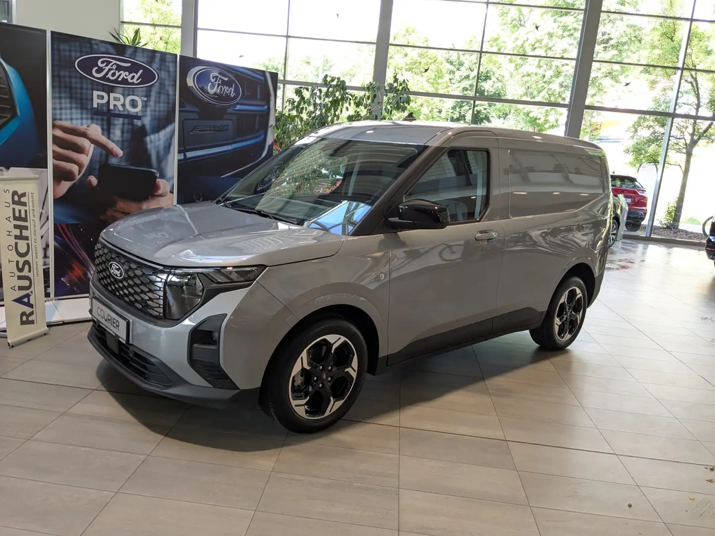 Ford Transit Courier Kasten BEV 100 kW Limited Zilver - 2