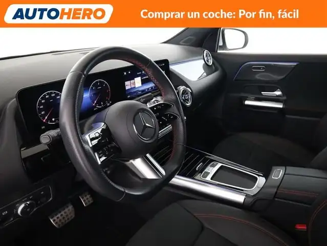 Mercedes-Benz Gla view 12