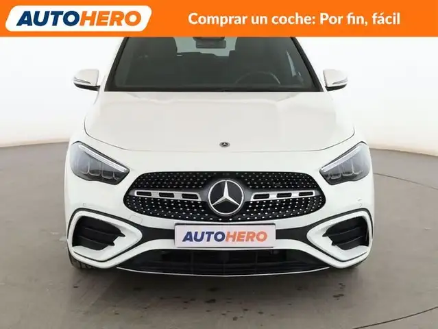Mercedes-Benz Gla view 9