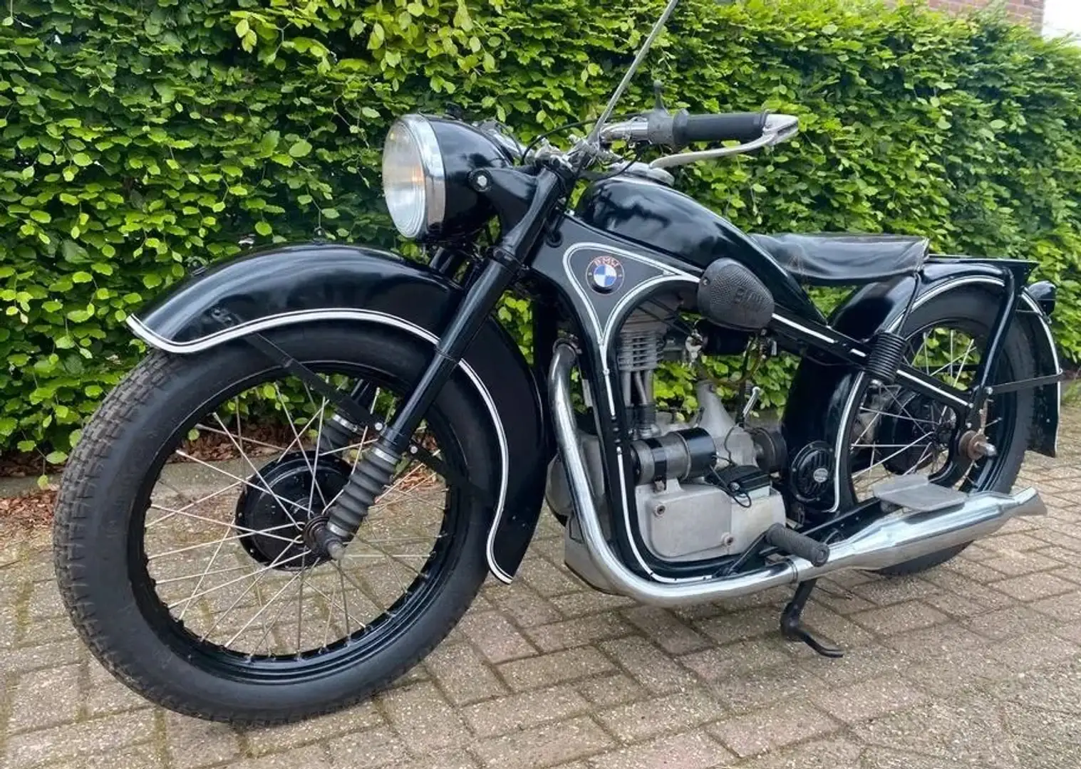BMW R 35 Чорний - 1