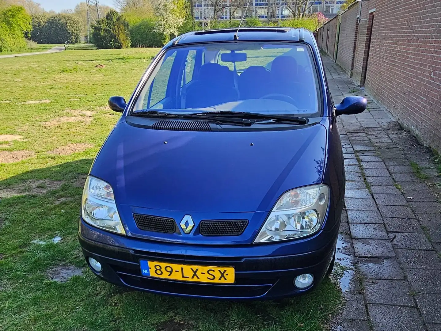 Renault Megane Megane 1.6-16V Expression Blauw - 1