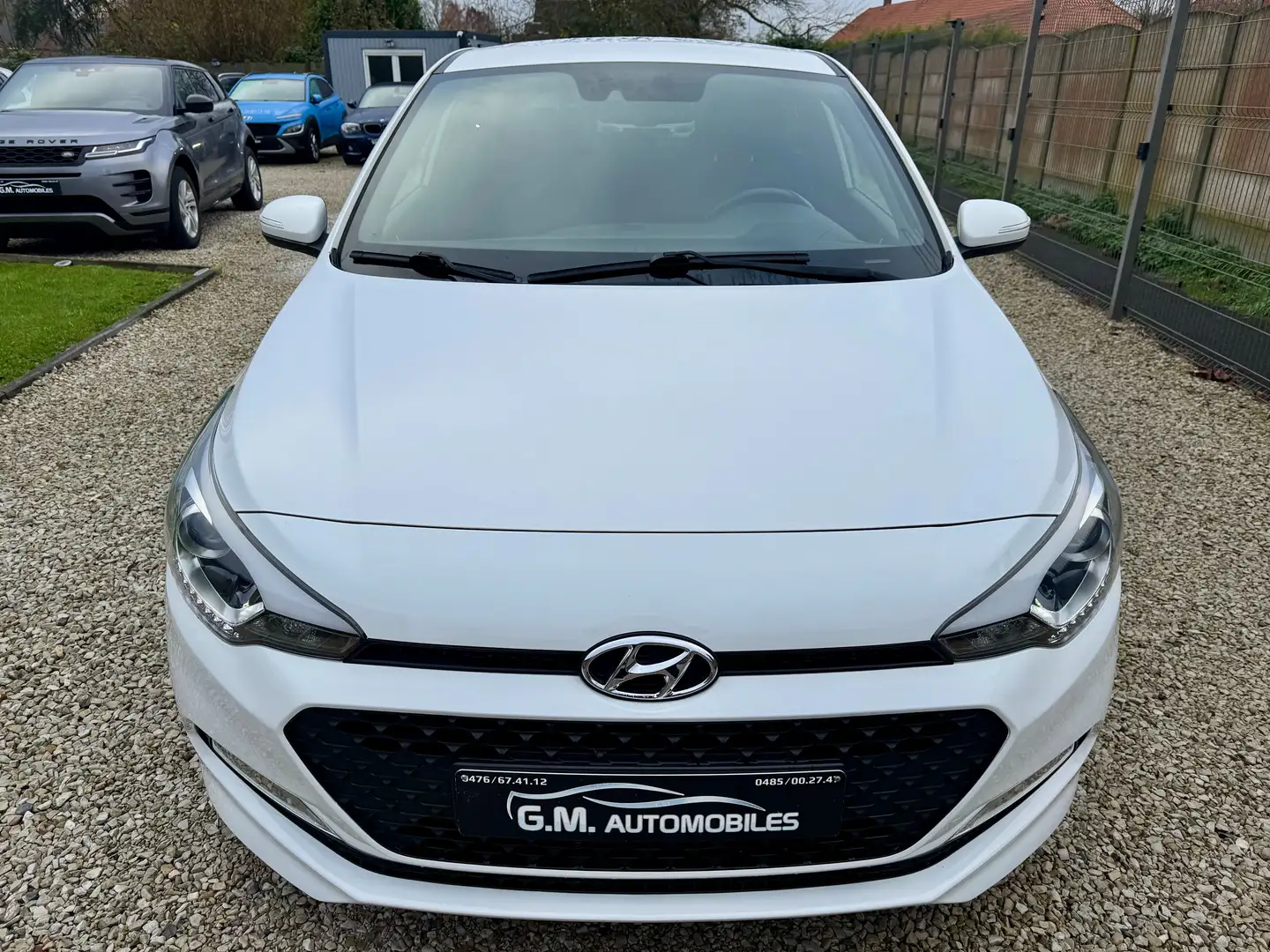 Hyundai i20 i20 1.2i Intro Edition*69.000KM*AIRCO*1ER PROP* Wit - 2