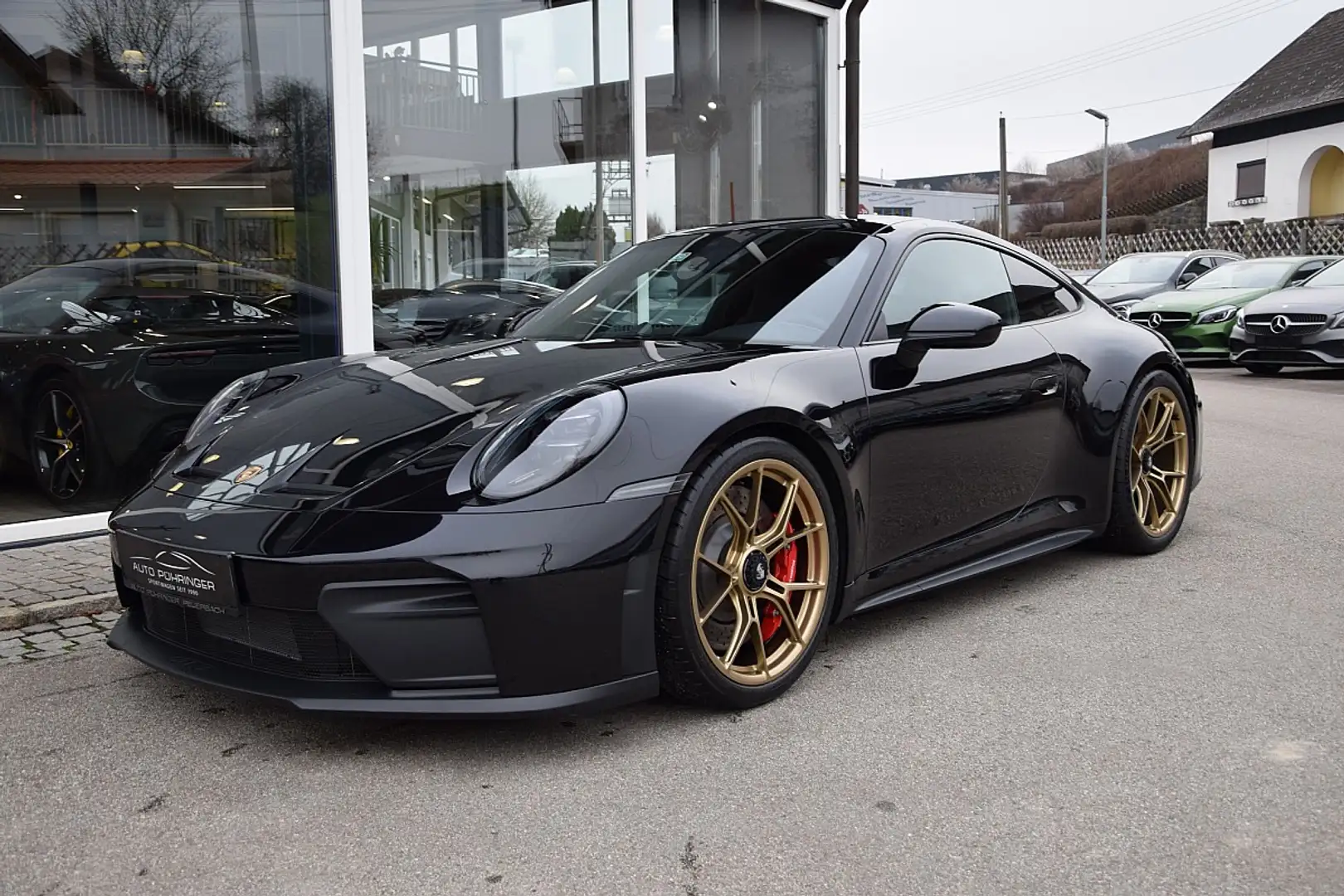 Porsche 992 911 992.2 GT3 Touring *Lift*Bose*4-Sitzer*1.Hand* Schwarz - 2