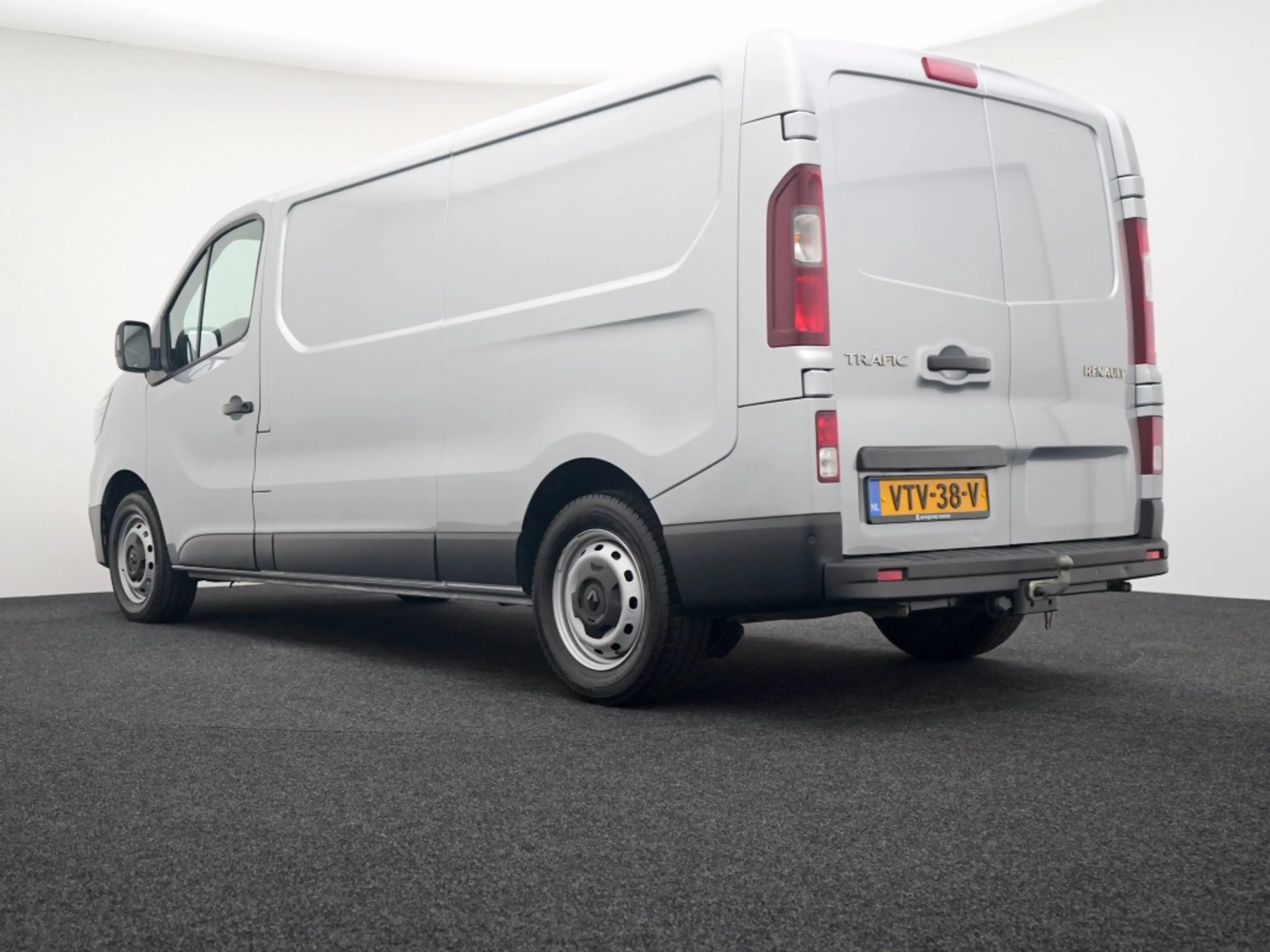Renault Trafic 2.0 dCi T30 L2H1 Comfort | Trekhaak 1.690kg | Appl — photo 8
