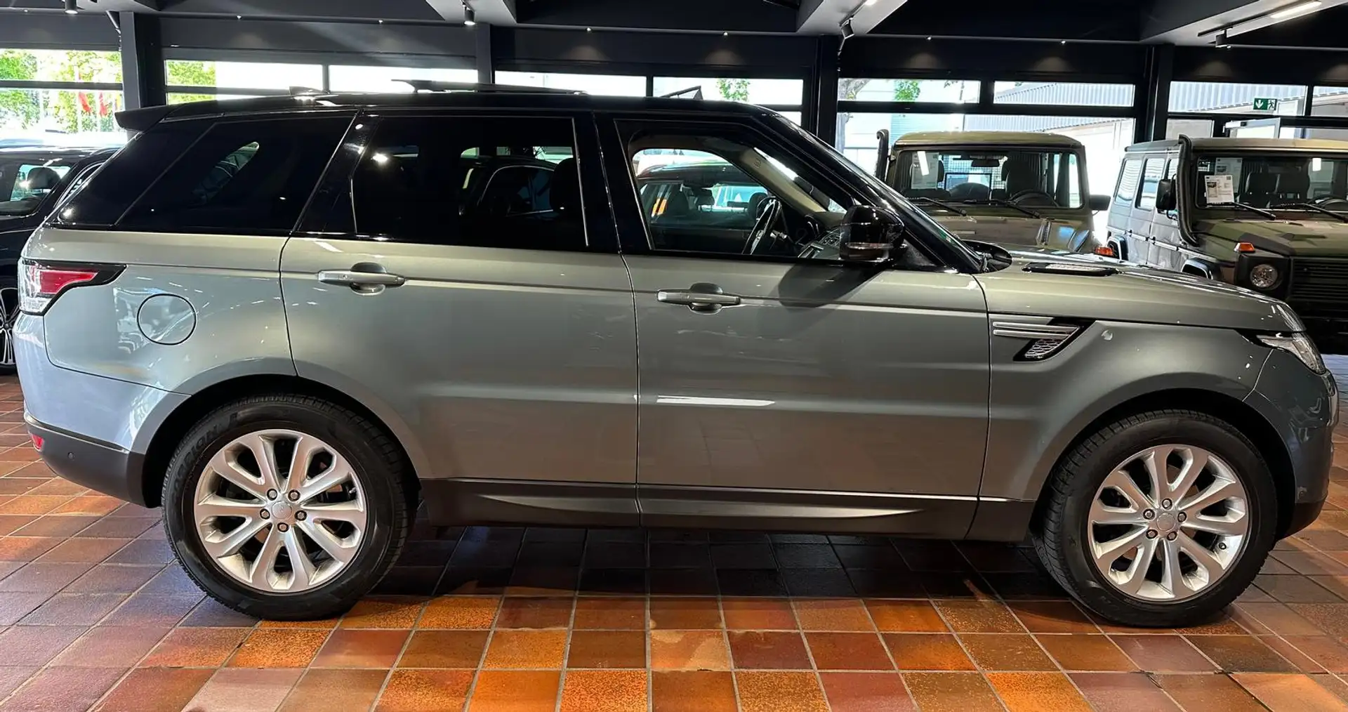 Land Rover Range Rover Sport V6 HSE PANO HUD OFF-ROAD-PAKET Grau - 2