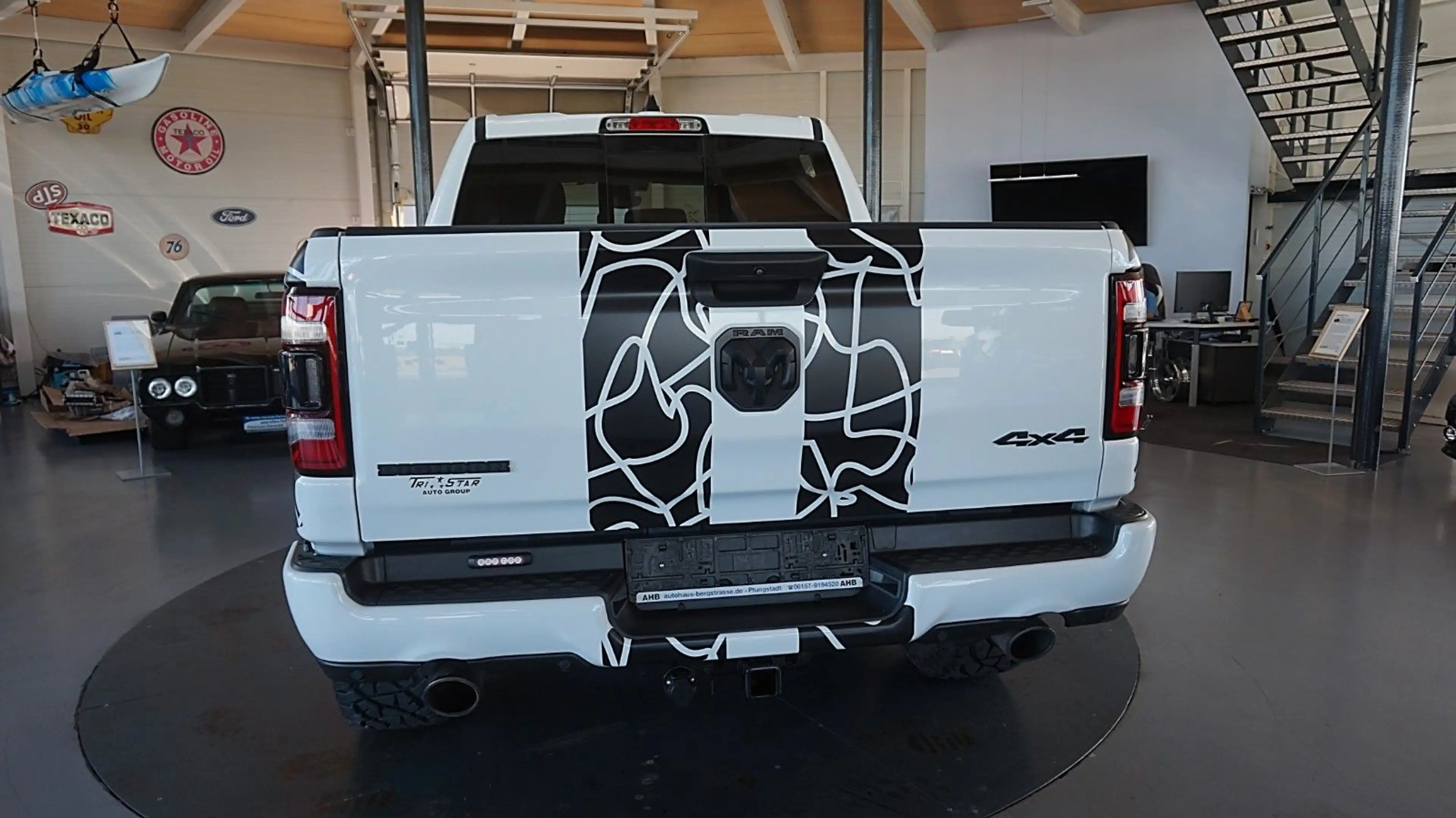 Dodge RAM 1500 HEMI V8eTorque*Crew-Cab*hoch-breit*AHK* — photo 7
