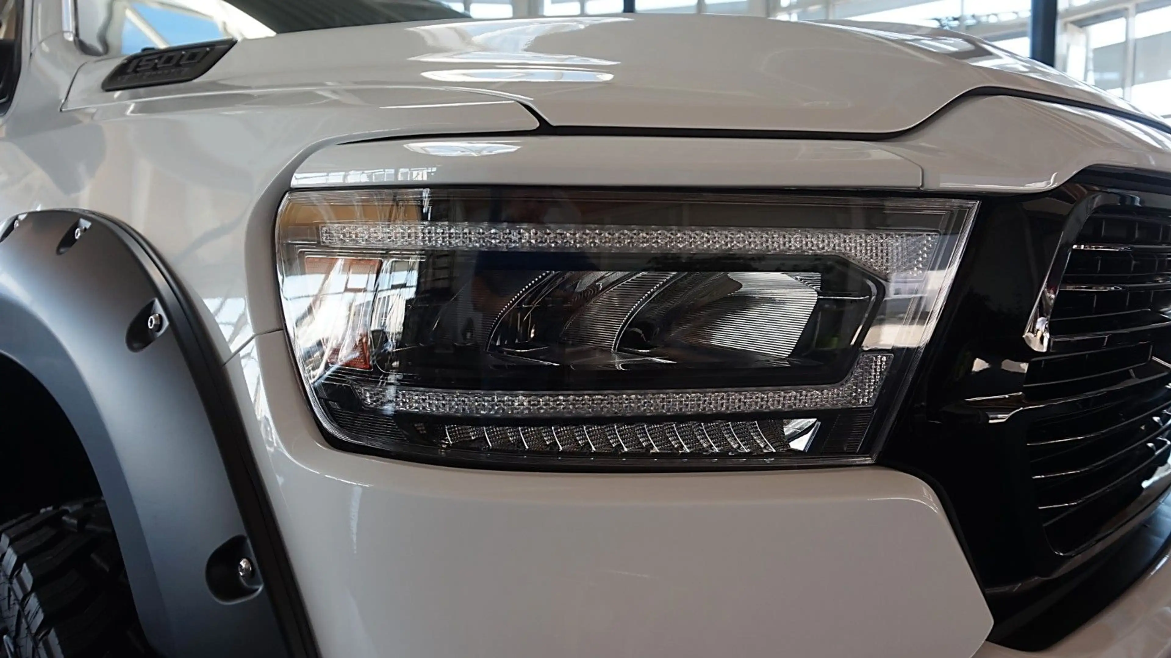 Dodge RAM 1500 HEMI V8eTorque*Crew-Cab*hoch-breit*AHK* — photo 8