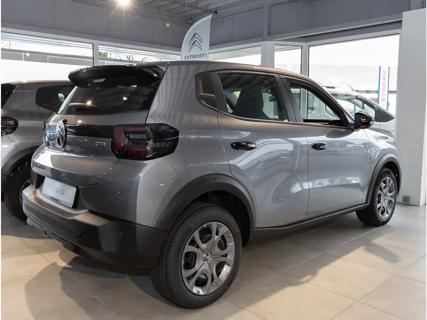 Citroen C3 TURBO100 S&S YOU +HUD+BT+USB+PDC-HINTEN+MET++ Grau - 2