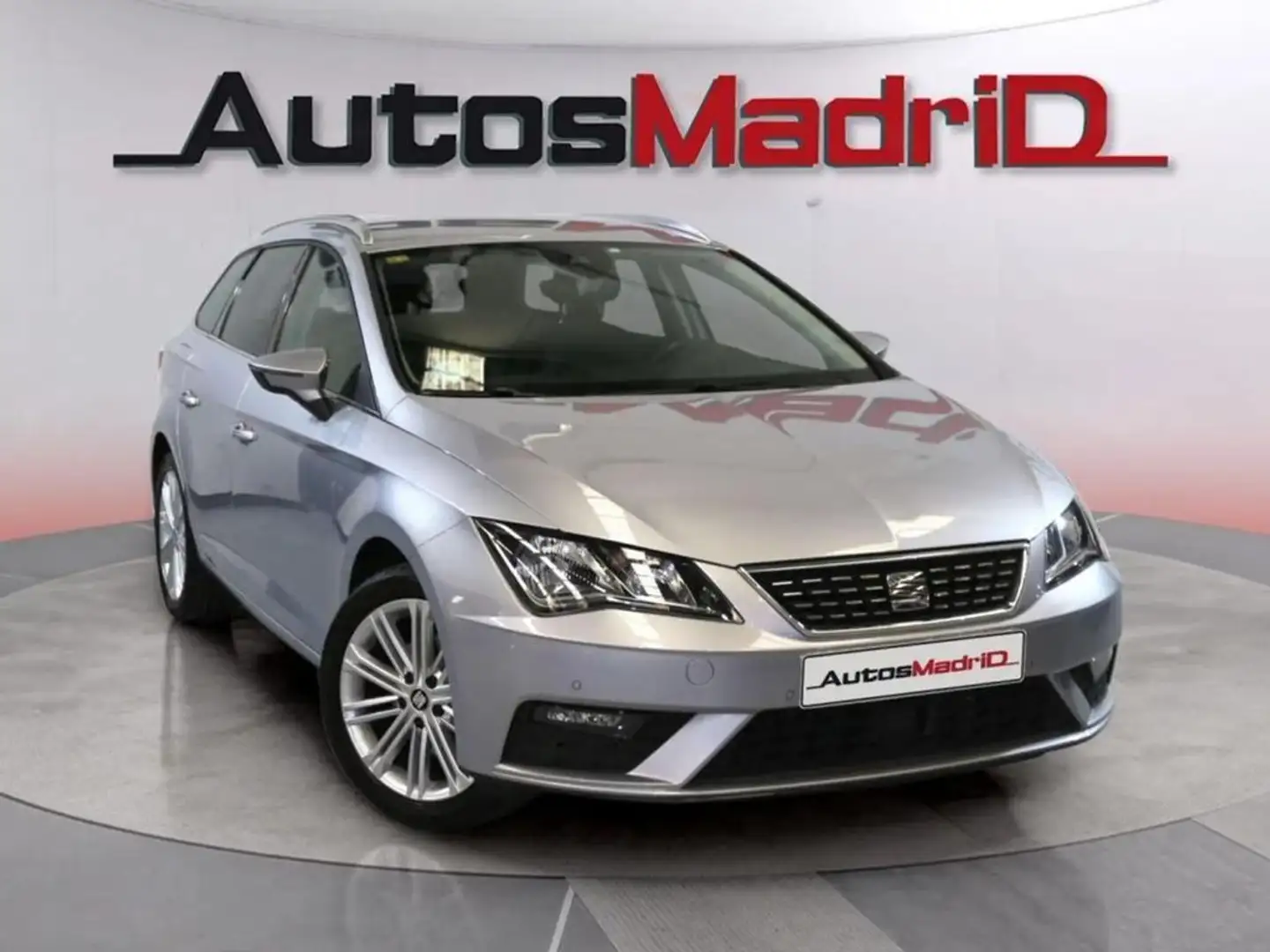 SEAT Leon ST 1.5 TGI GNC S&S Xcellence 130 Argent - 1