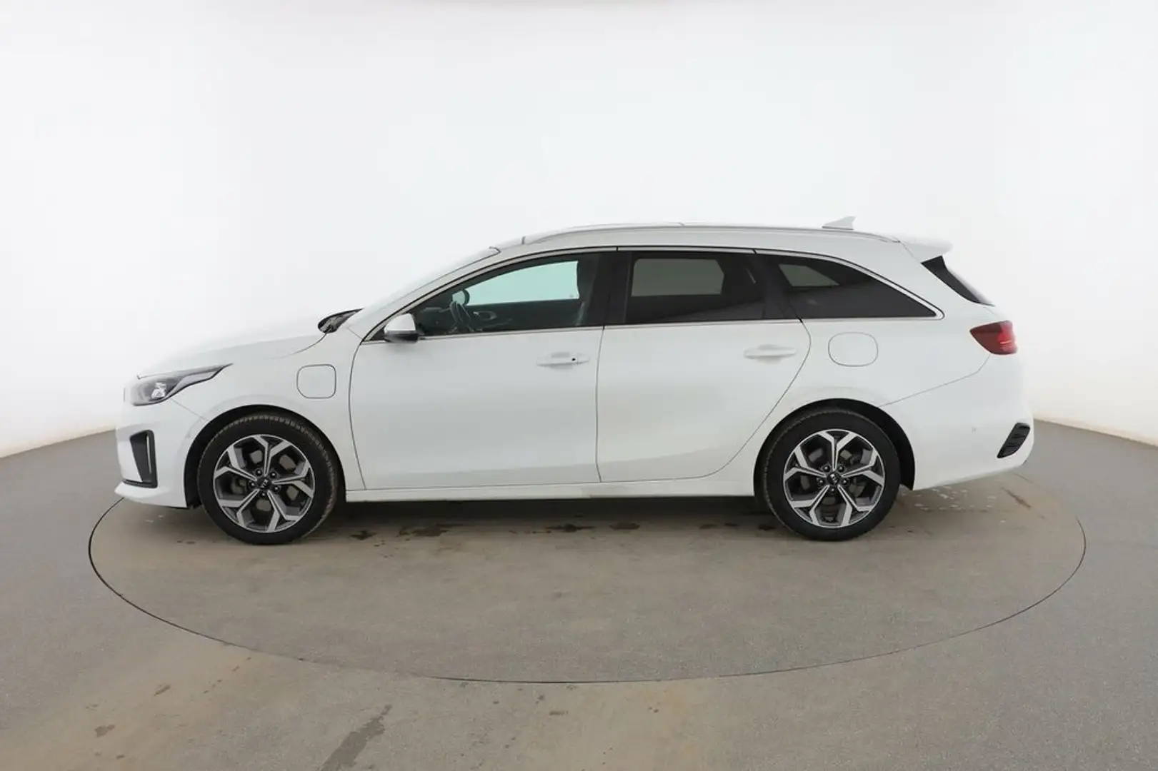 Kia 1.6 Plug-in Hybrid eMotion Blanco - 2
