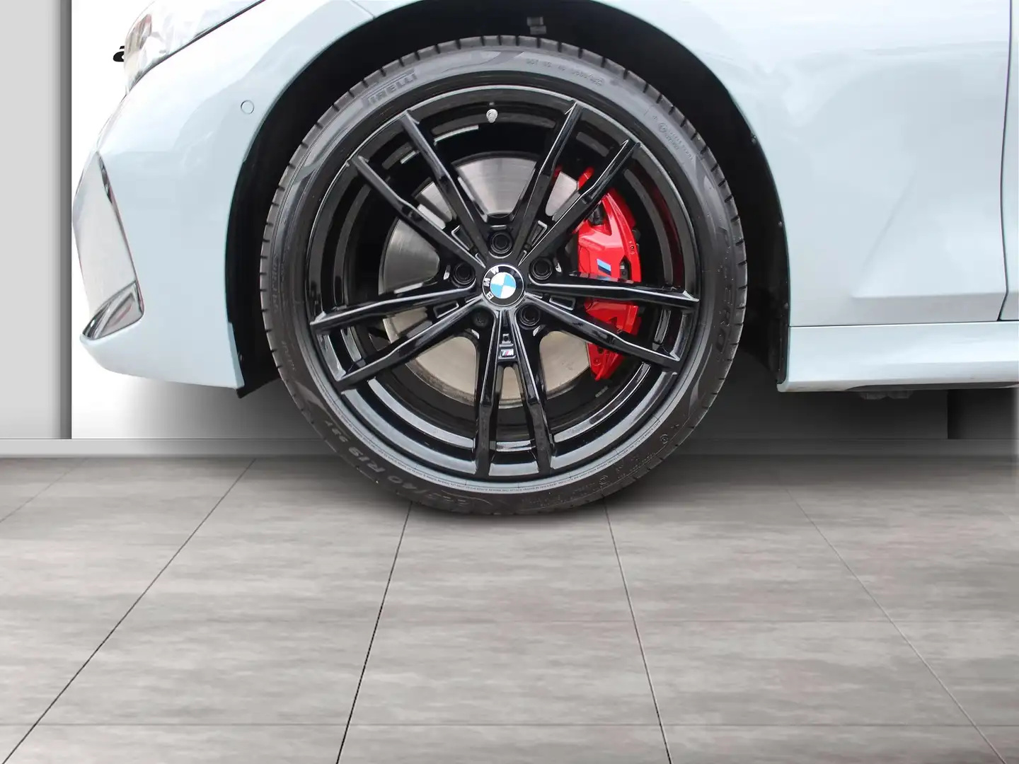 BMW 340 M340i Touring xDrive - 1