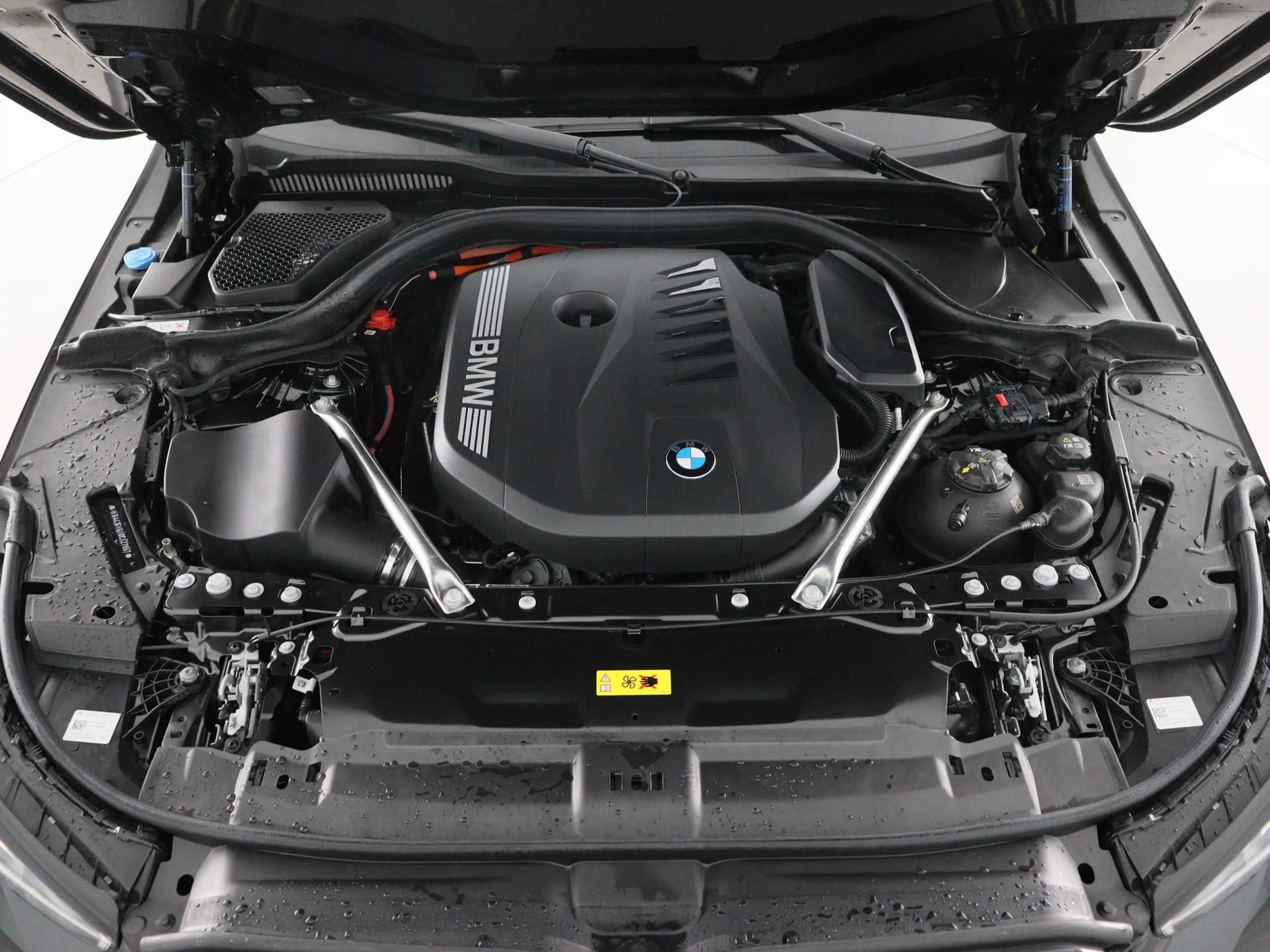 BMW 550 5 Serie 550e Touring xDrive — photo 5