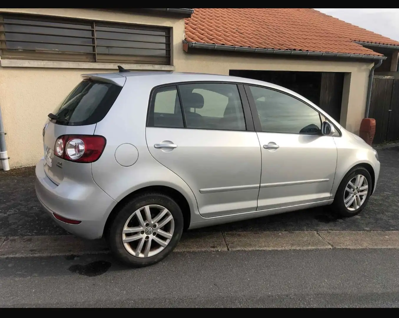 Volkswagen Golf Plus 1.6 TDI 105 FAP BlueMotion Carat DSG7 - 1