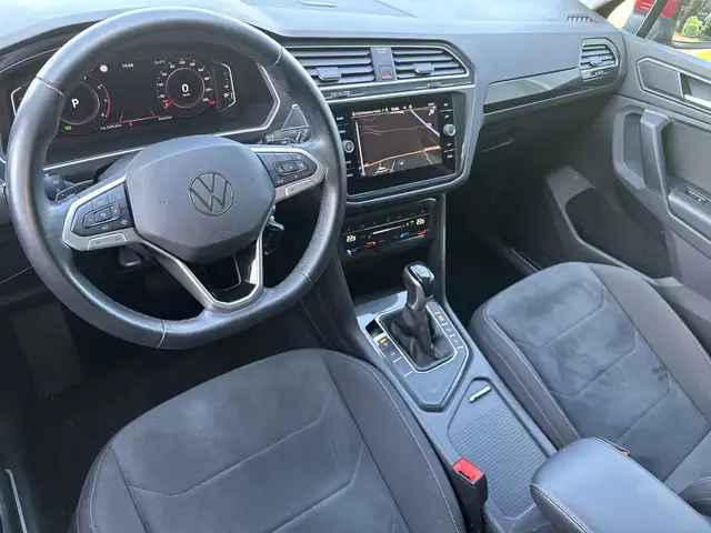 Volkswagen Tiguan view 11