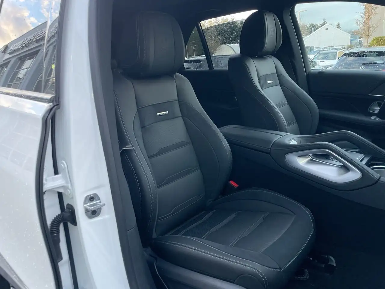 Mercedes-Benz GLE снимка Mercedes-Benz GLE