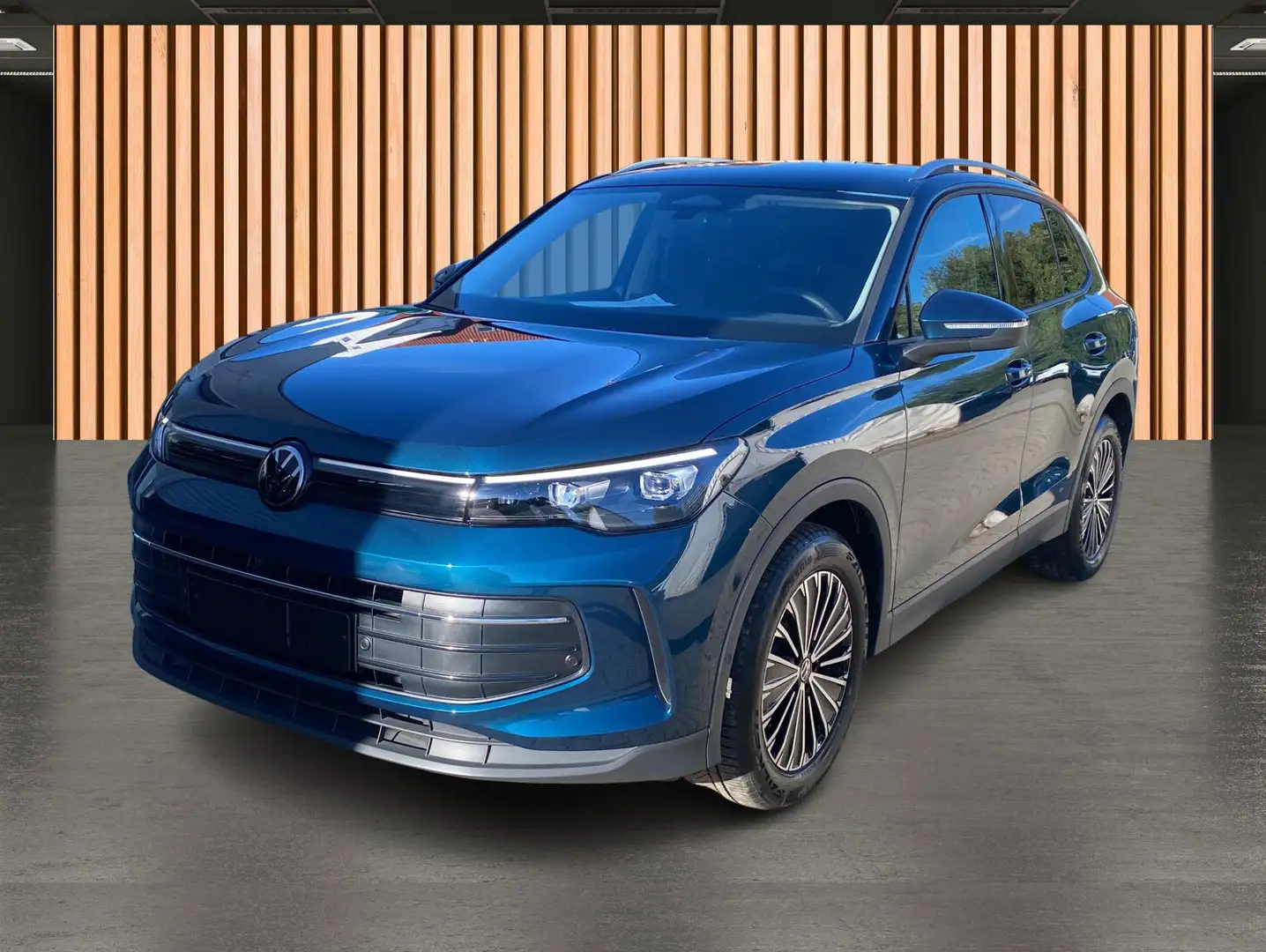 Volkswagen Tiguan 1.5 eTSI Life*LED+*Navi*Akustikglas Blau - 2