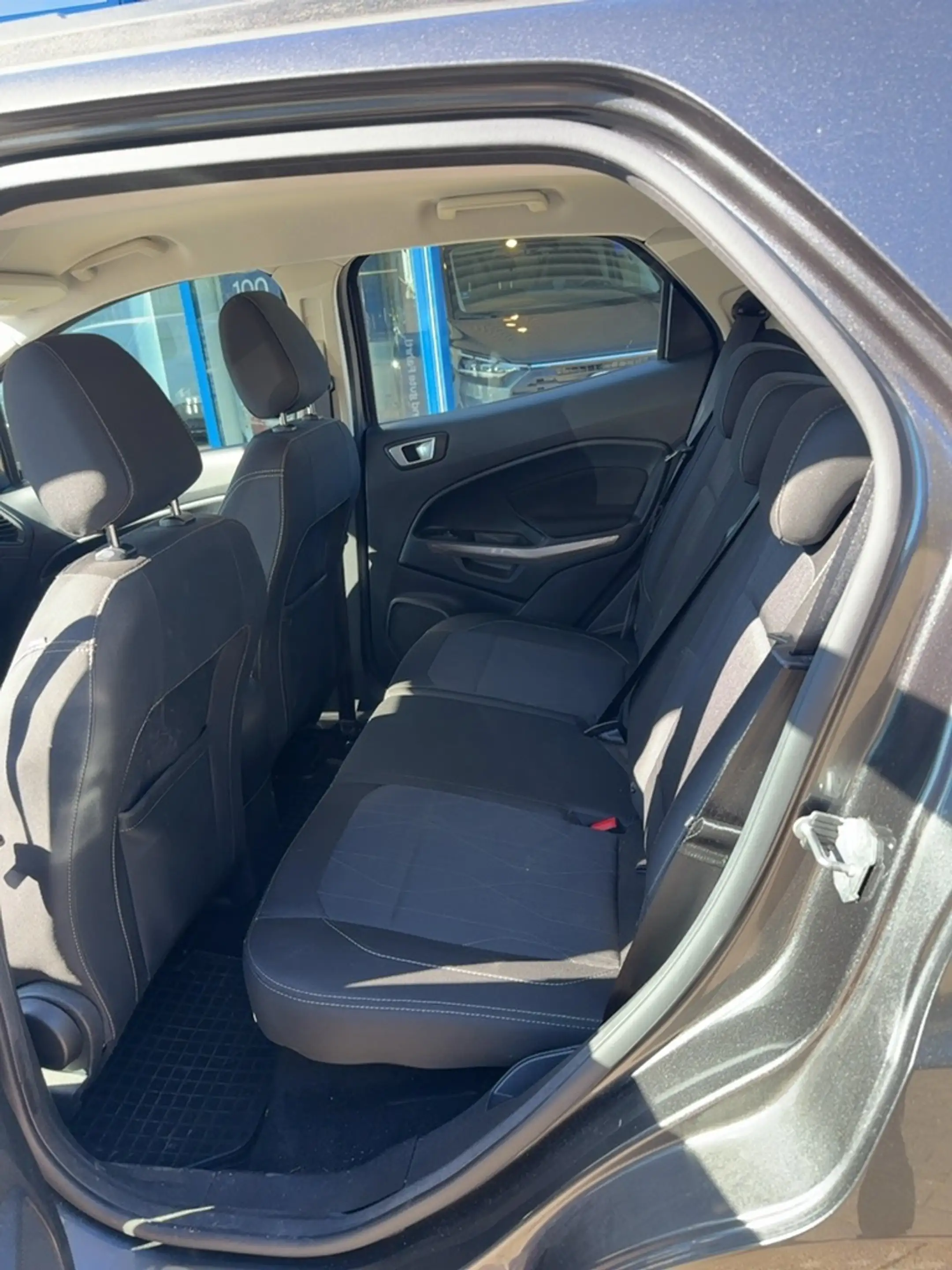 Ford EcoSport Cool — photo 6