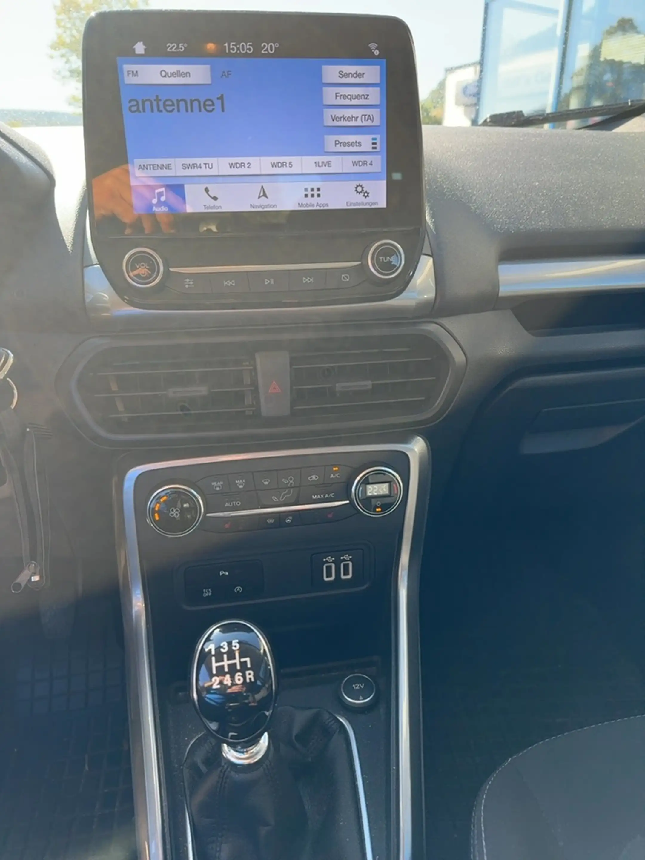 Ford EcoSport Cool — photo 11