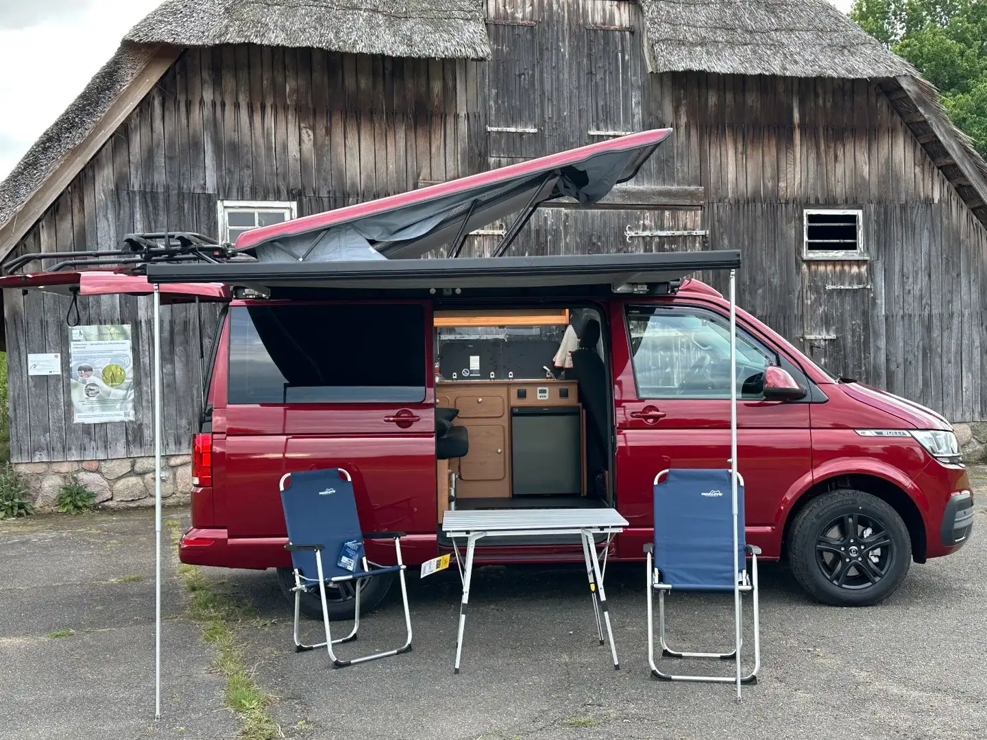 Volkswagen T6.1 Wohnmobil California / Multivan Rot - 1