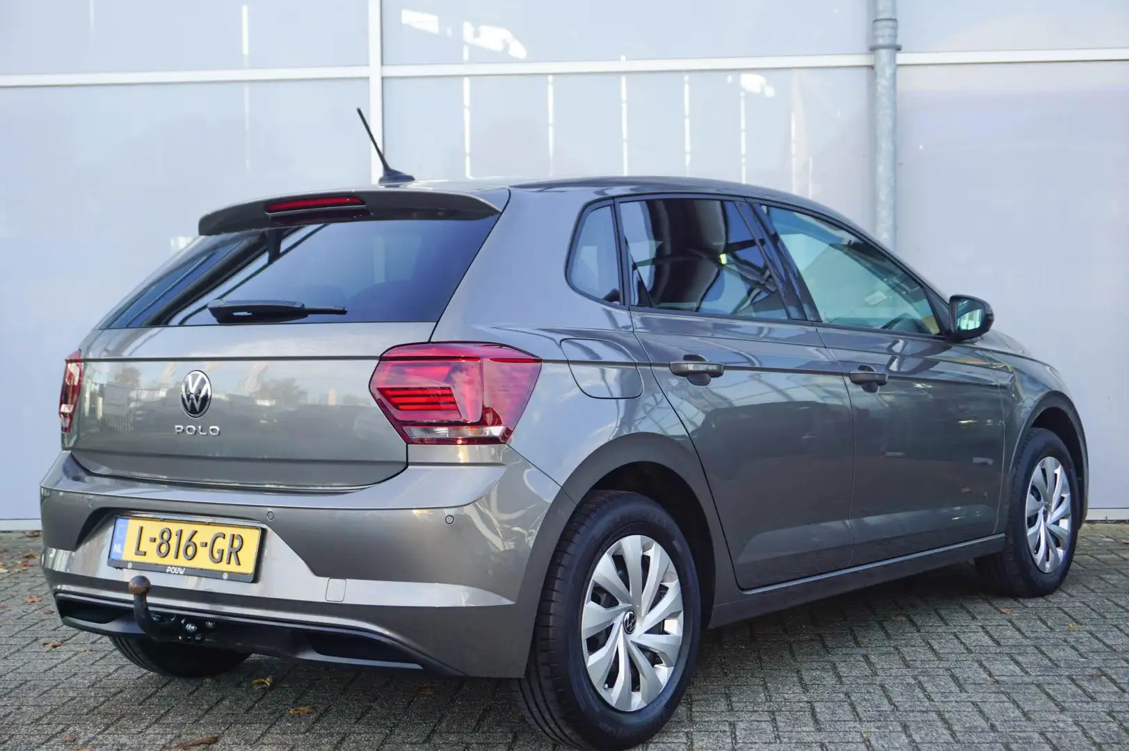 Volkswagen Polo 1.0 TSI 95pk Comfortline | 27000km! | Trekhaak | N Gris - 2