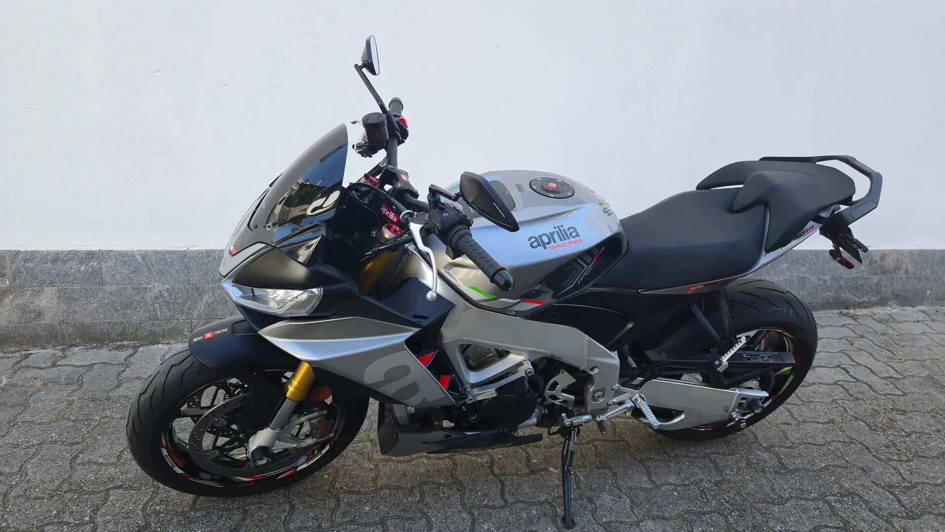 Aprilia Tuono TUONO 1100 BASE ABS Gri - 2