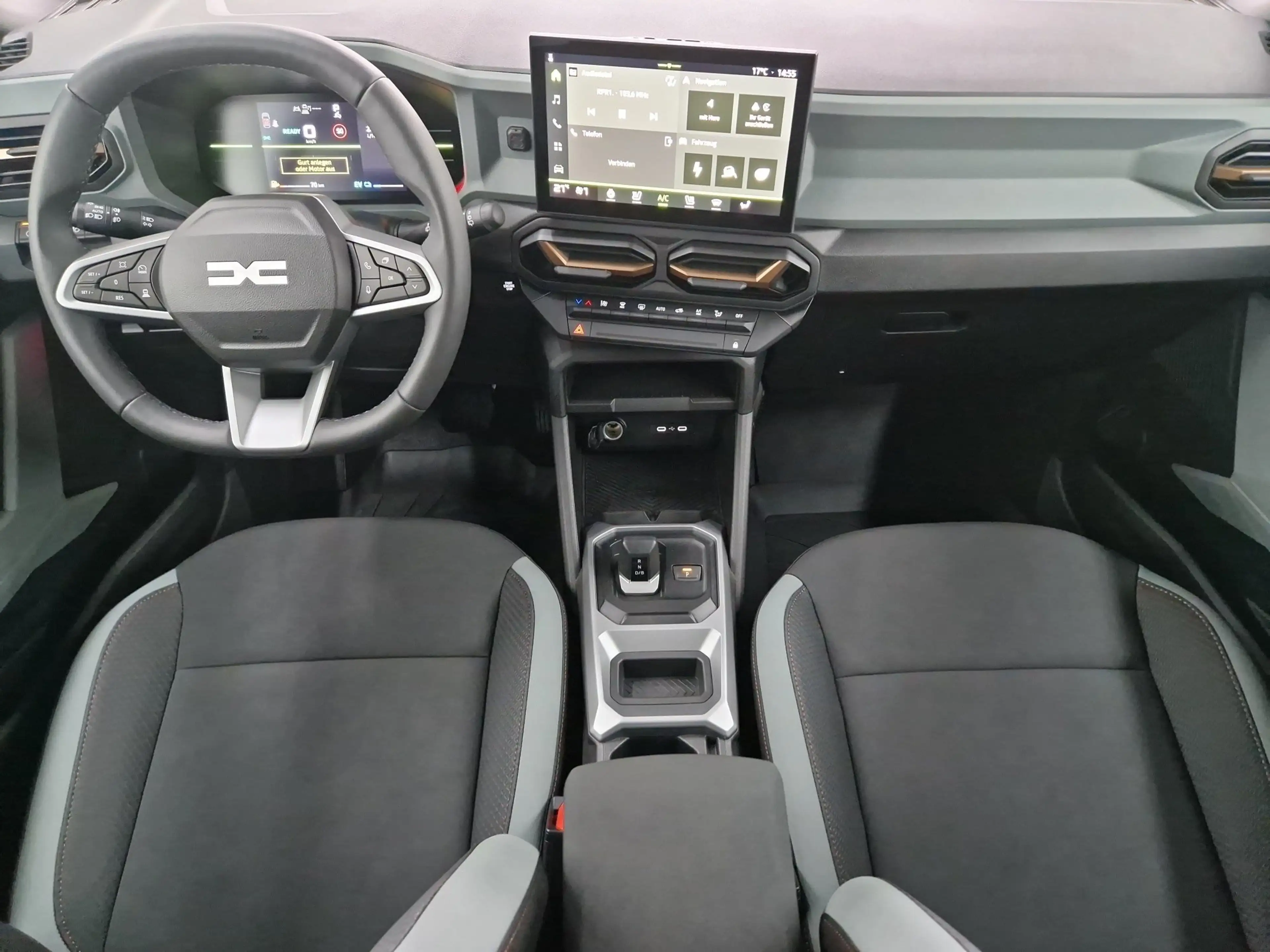 Dacia Duster Extreme Hybrid 155 Technik City — photo 14