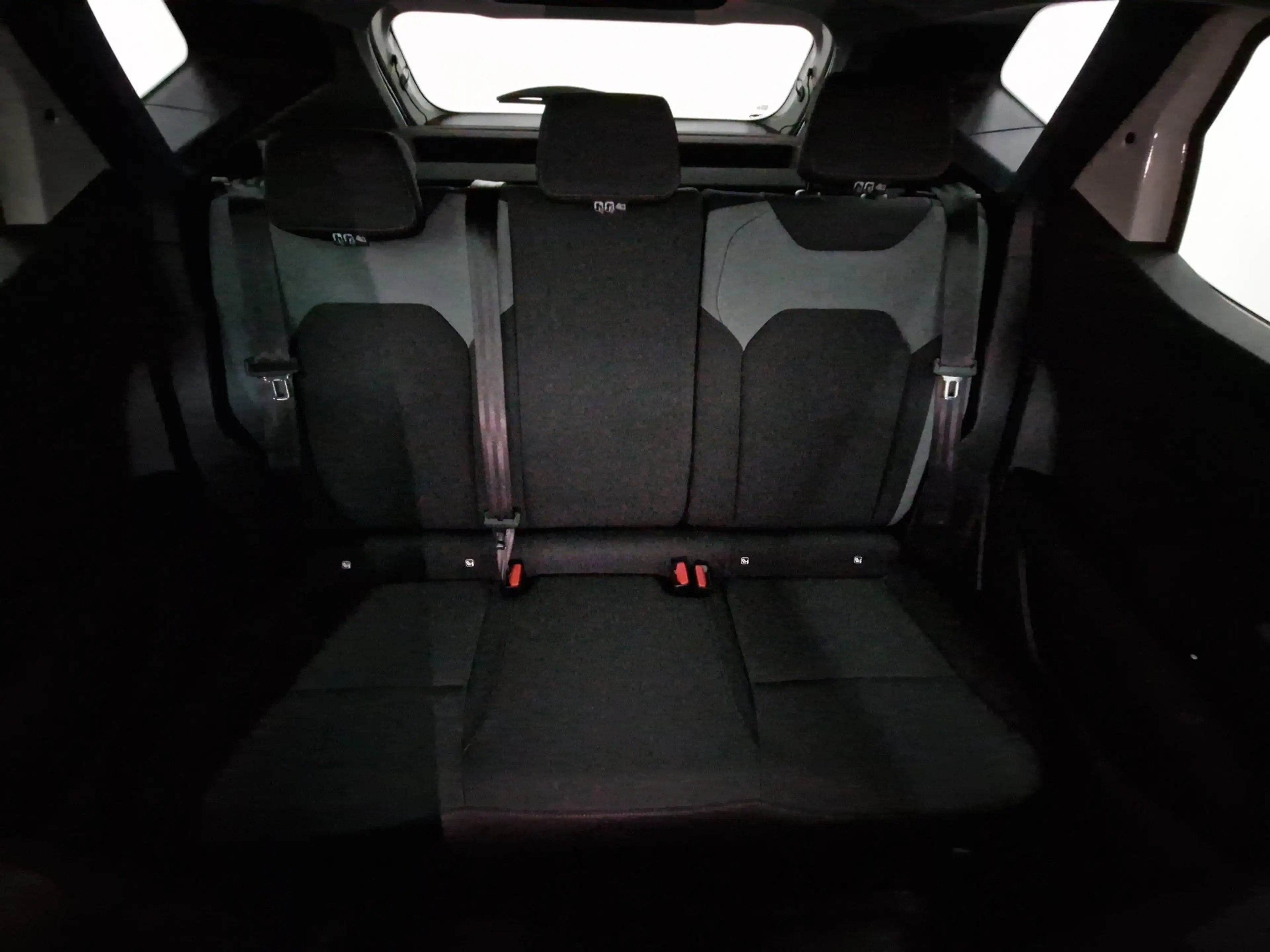 Dacia Duster Extreme Hybrid 155 Technik City — photo 13